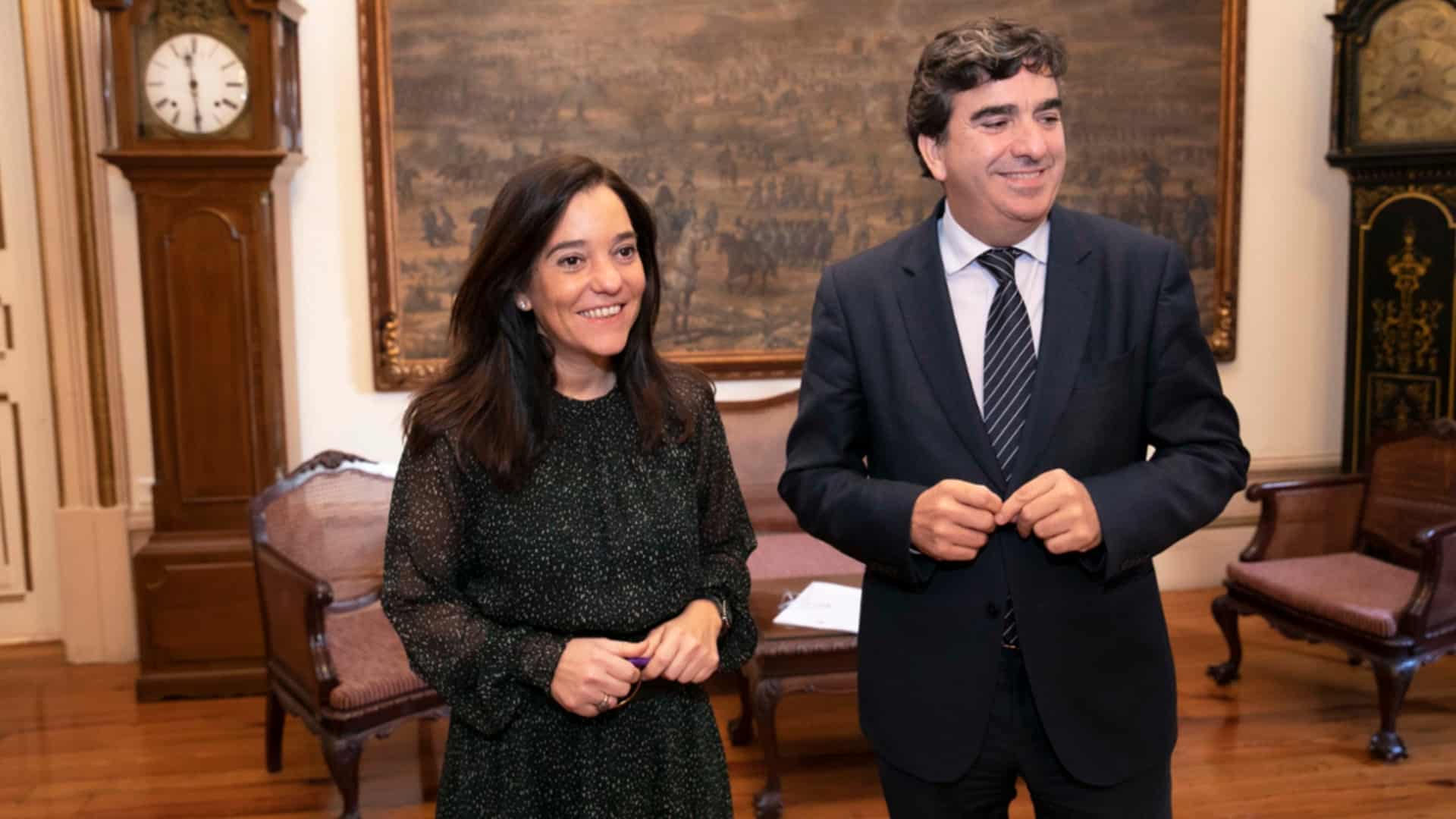 La alcaldesa de A Coruña, Inés Rey, y el presidente de la Autoridad Portuaria, Martín Fernández Prado | CONCELLO DA CORUÑA