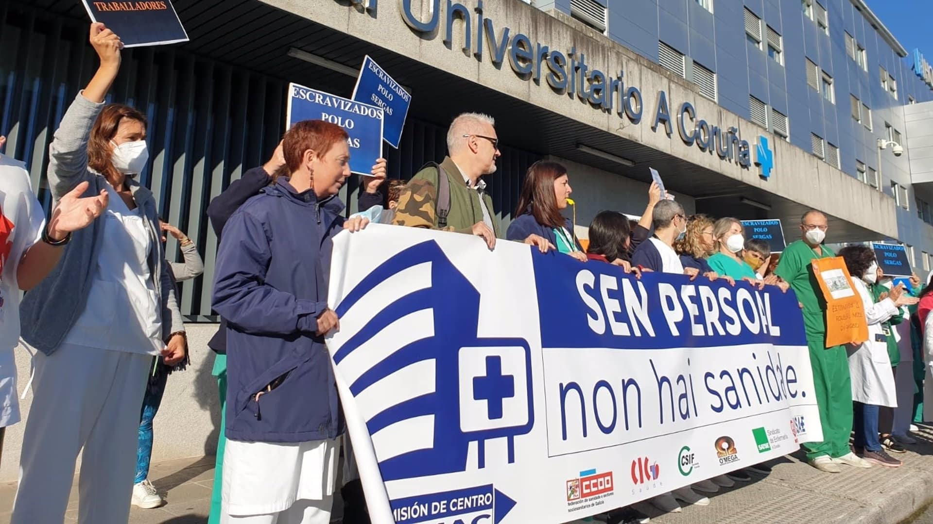 Imagen de archivo de una concentración de trabajadores del Complejo Hospitalario Universitario de A Coruña (CHUAC) | CIG