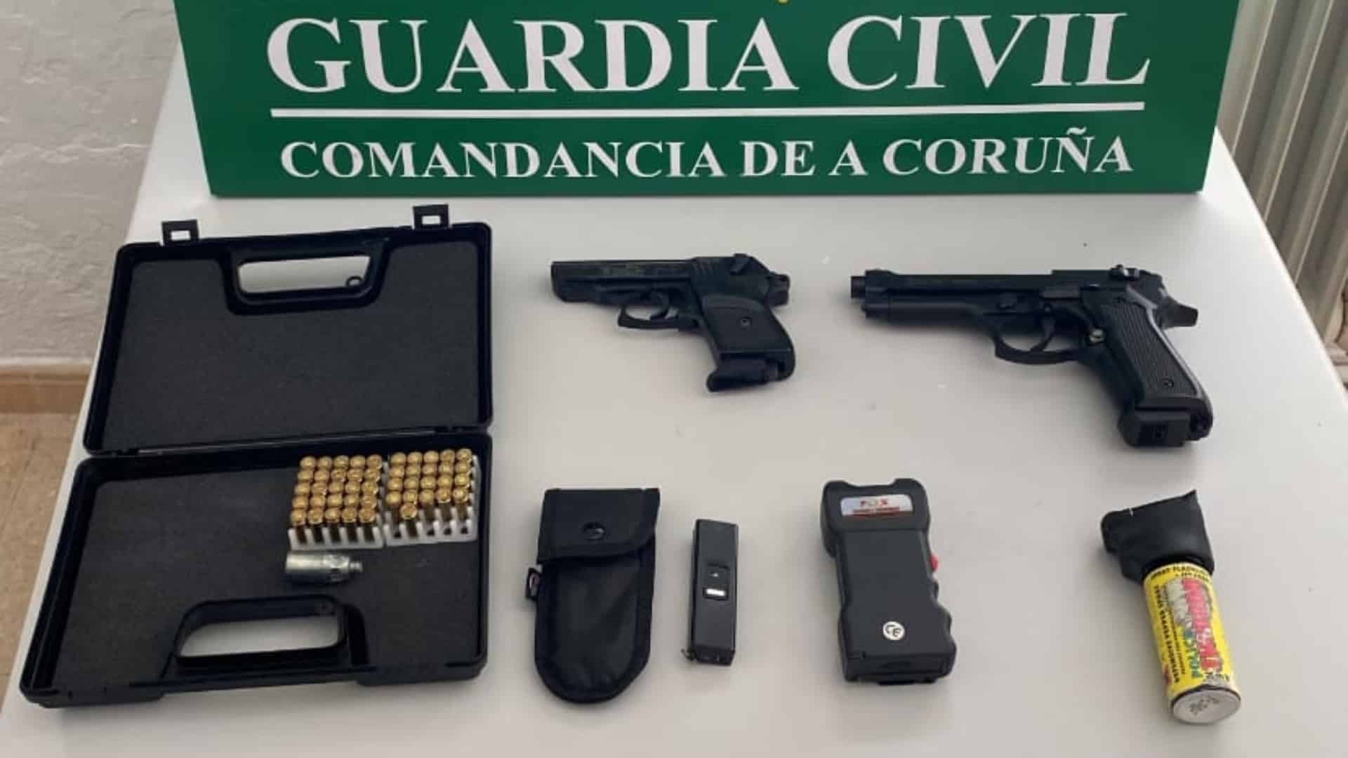 Los efectos incautados a los detenidos | GUARDIA CIVIL
