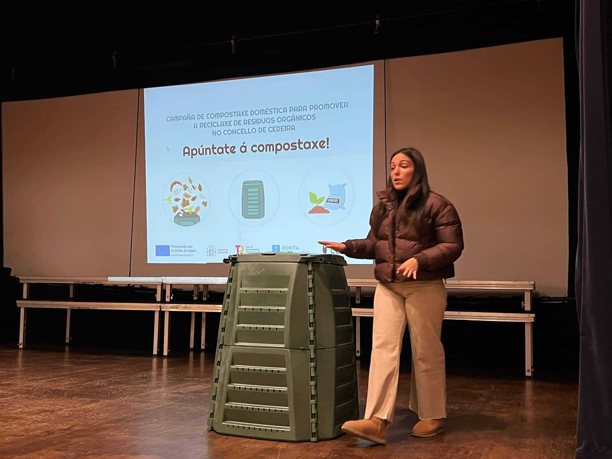 La jornada sirvió para informar a los usuarios adheridos al programa sobre cómo utilizar los composteros