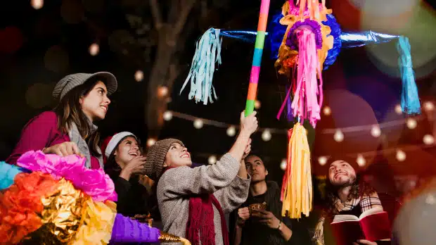 Uno de los talleres consistirá en la elaboración de piñatas mexicanas