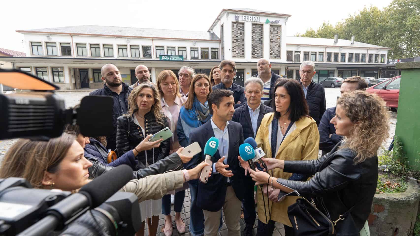 Archivo - Rey Varela en rueda de prensa
