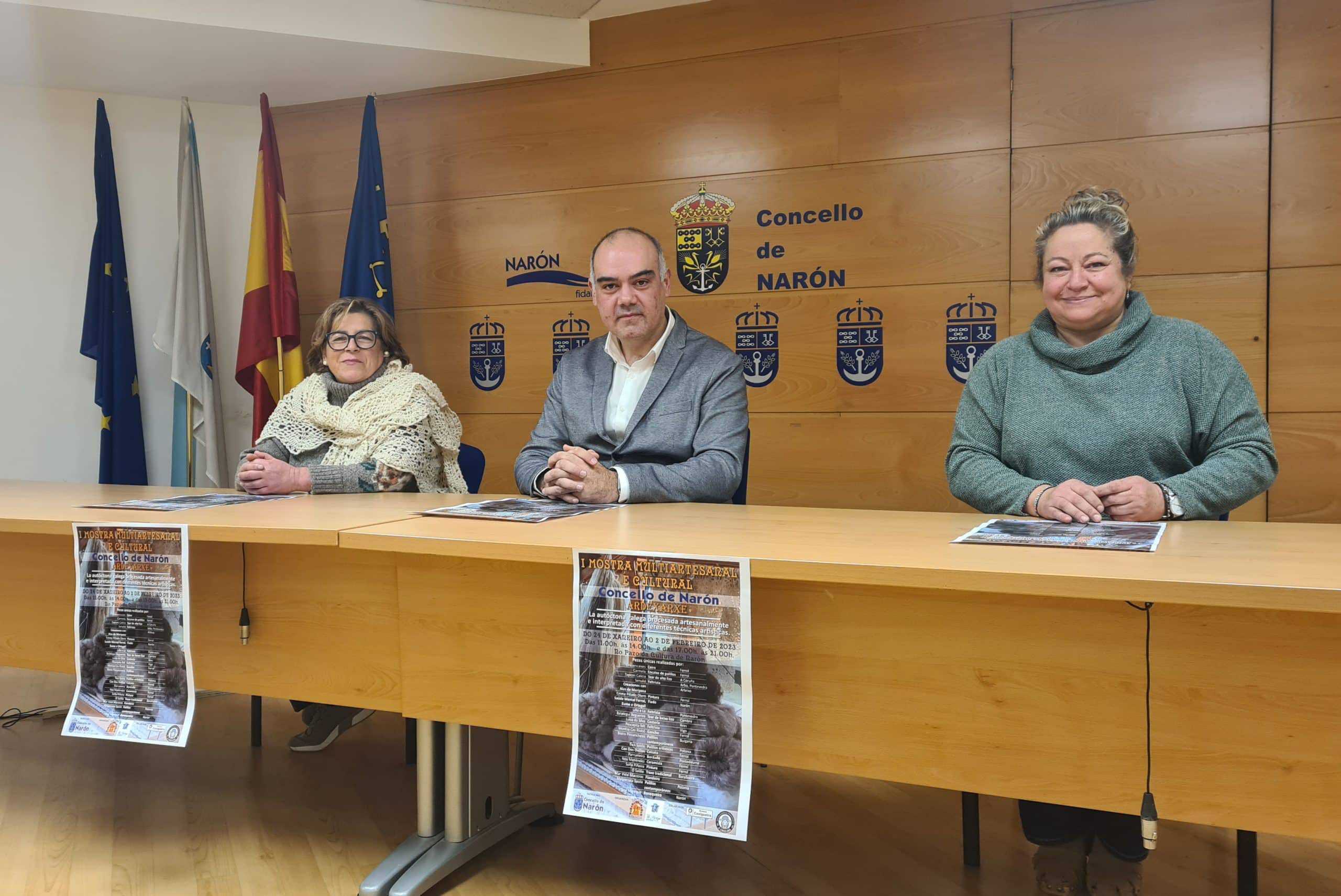 El concejal de Promoción Económica, David Pita, presentó el evento acompañado por Teté Mareque, propietaria de la firma del mismo nombre, y Ana Da Silva, presidenta de la Asociación Camiño de Artesanía