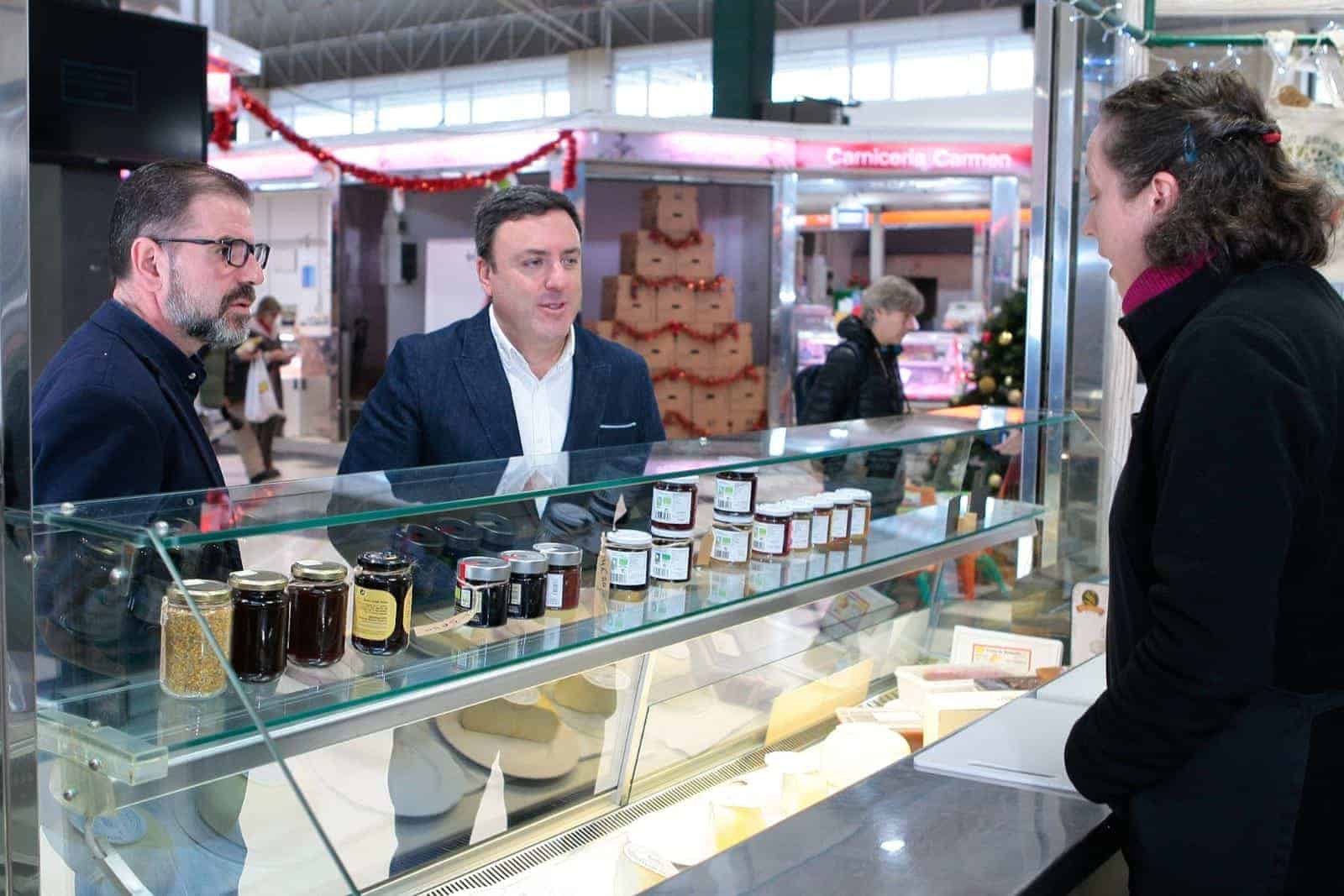 El secretario xeral del PSdeG, Valentín González Formoso, visita Ferrol con el alcalde de la ciudad, Ángel Mato