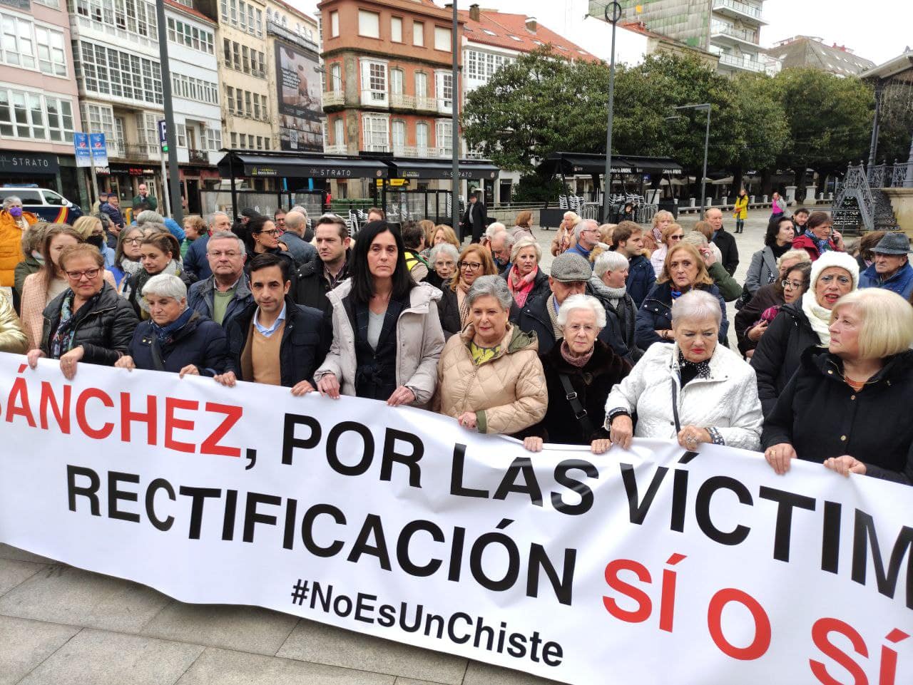 La concentración tuvo lugar en la plaza de la Constitución de Ferrol