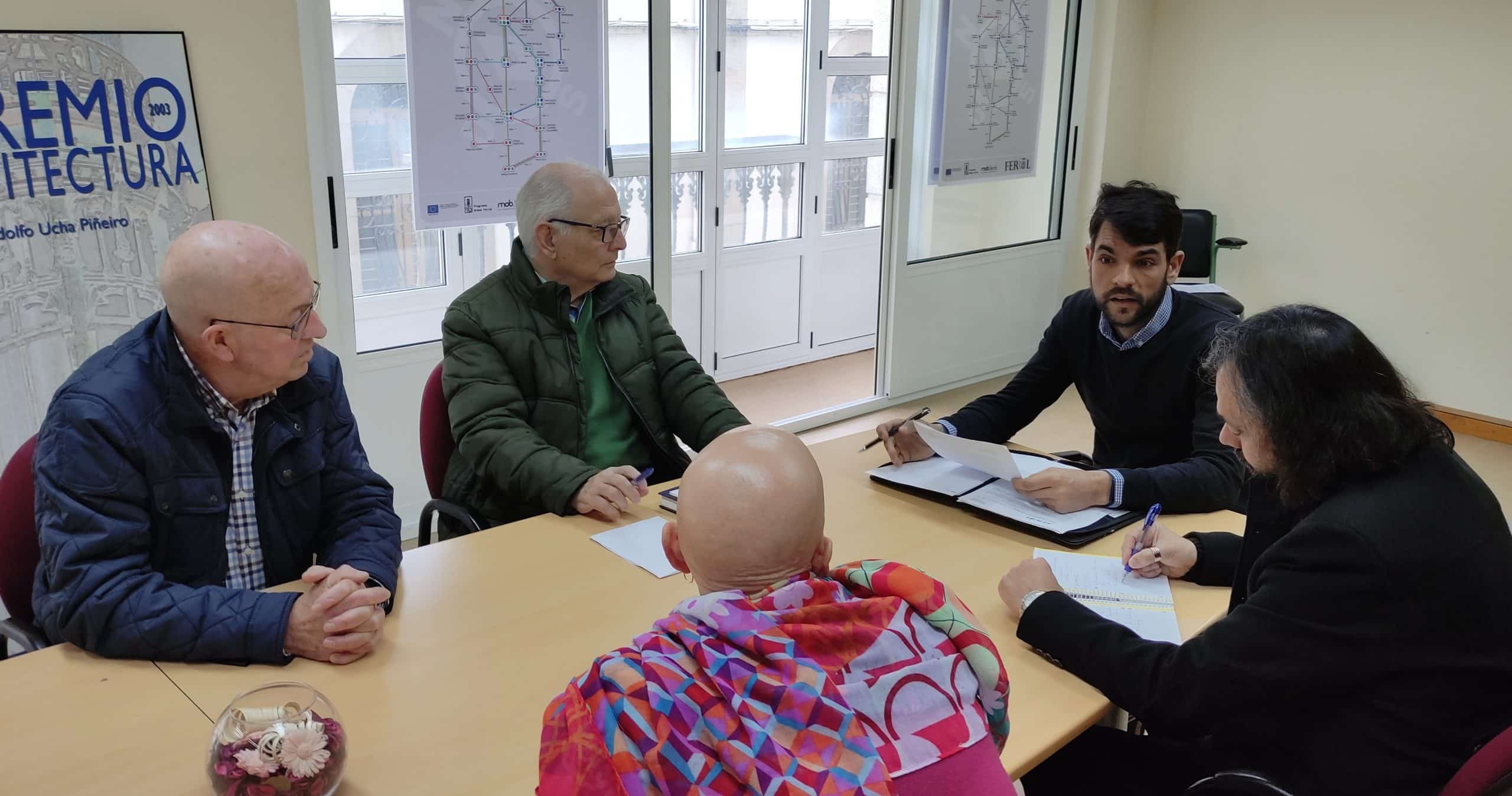 Reunión de Julián Reina con los vecinos de San Juan esta mañana