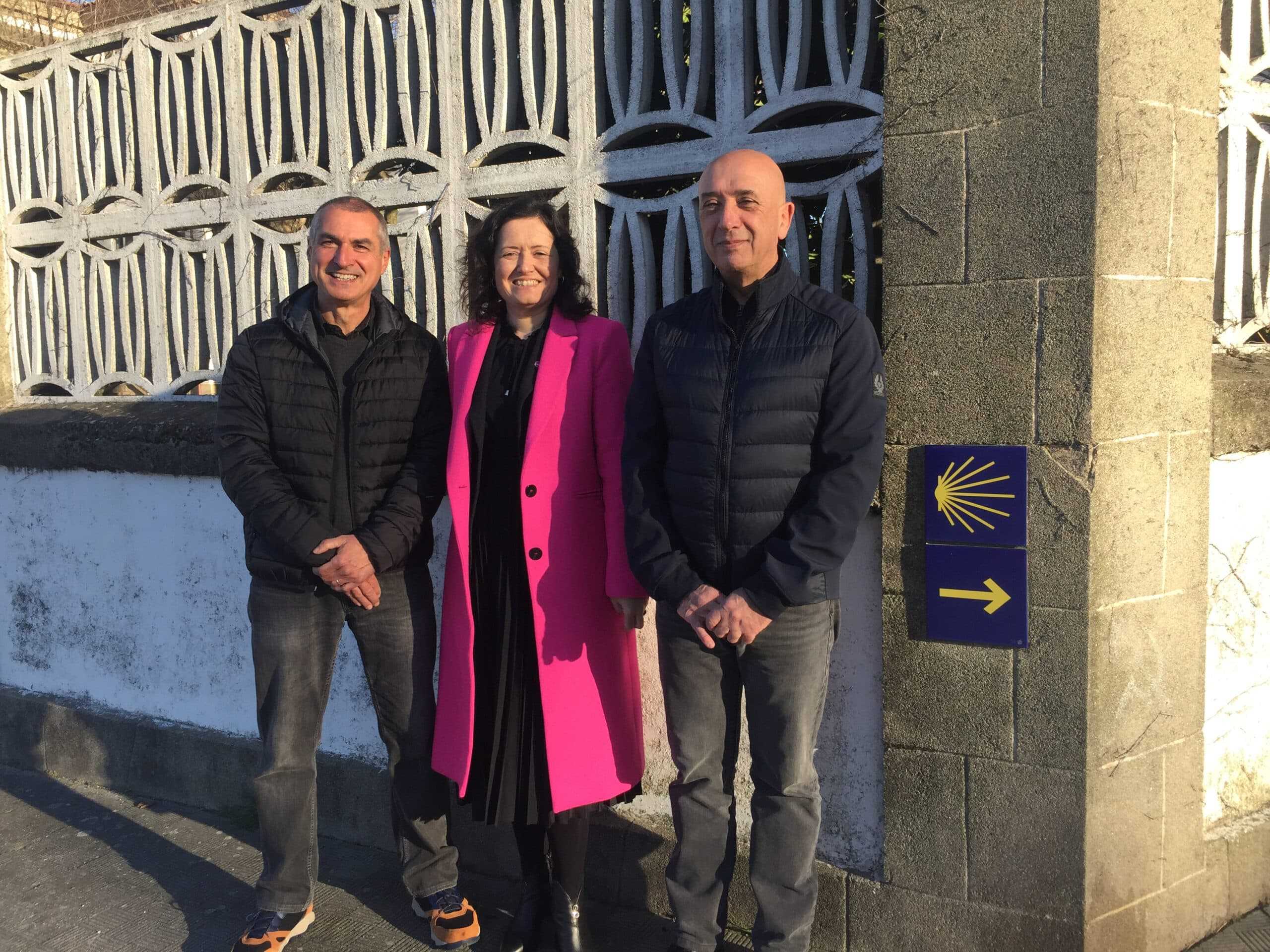 Os investigadores do Centro de Investigación en Tecnoloxías Navais e Industriais (CITENI) do Campus Industrial de Ferrol, Ginés Nicolás Costa, Ana Isabel Ares Pernas e Armando Yáñez Casal, promoven o proxecto de divulgación científica “Camiño ConCiencia”