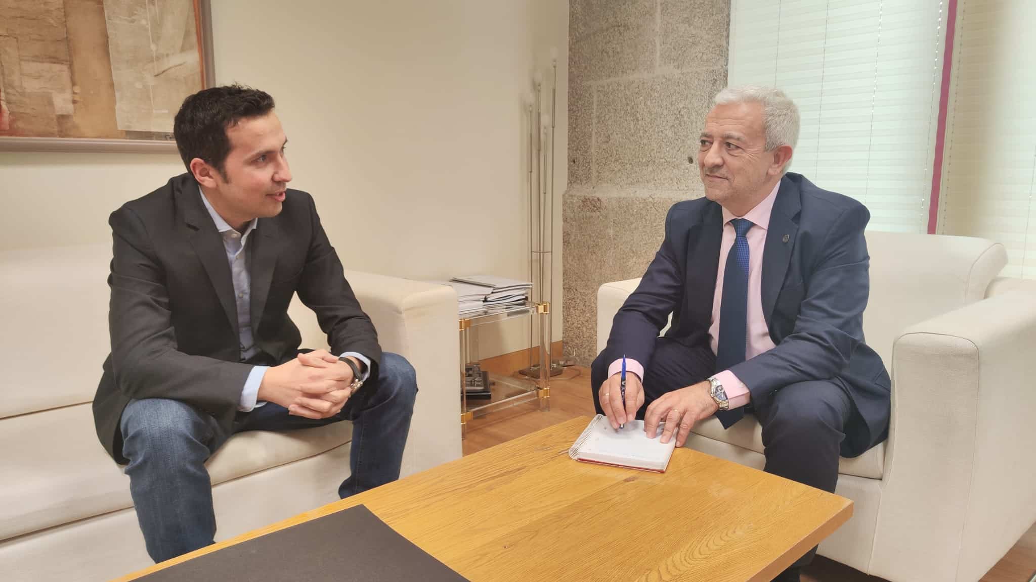 Luis Álvarez y Jorge Ulla perfilan iniciativas parlamentarias para reclamarle a la Xunta el reforzamiento de los servicios públicos esenciales para la ciudad
