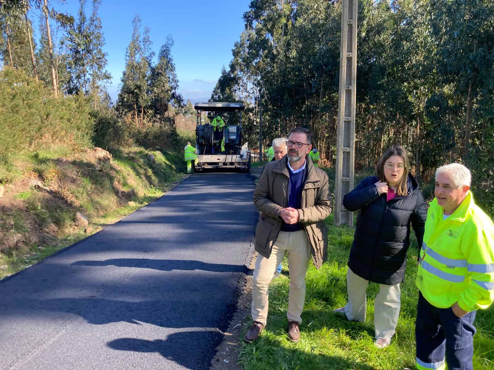 Visita del alcalde y la edil de Obras, Ana Lamas, a Valón