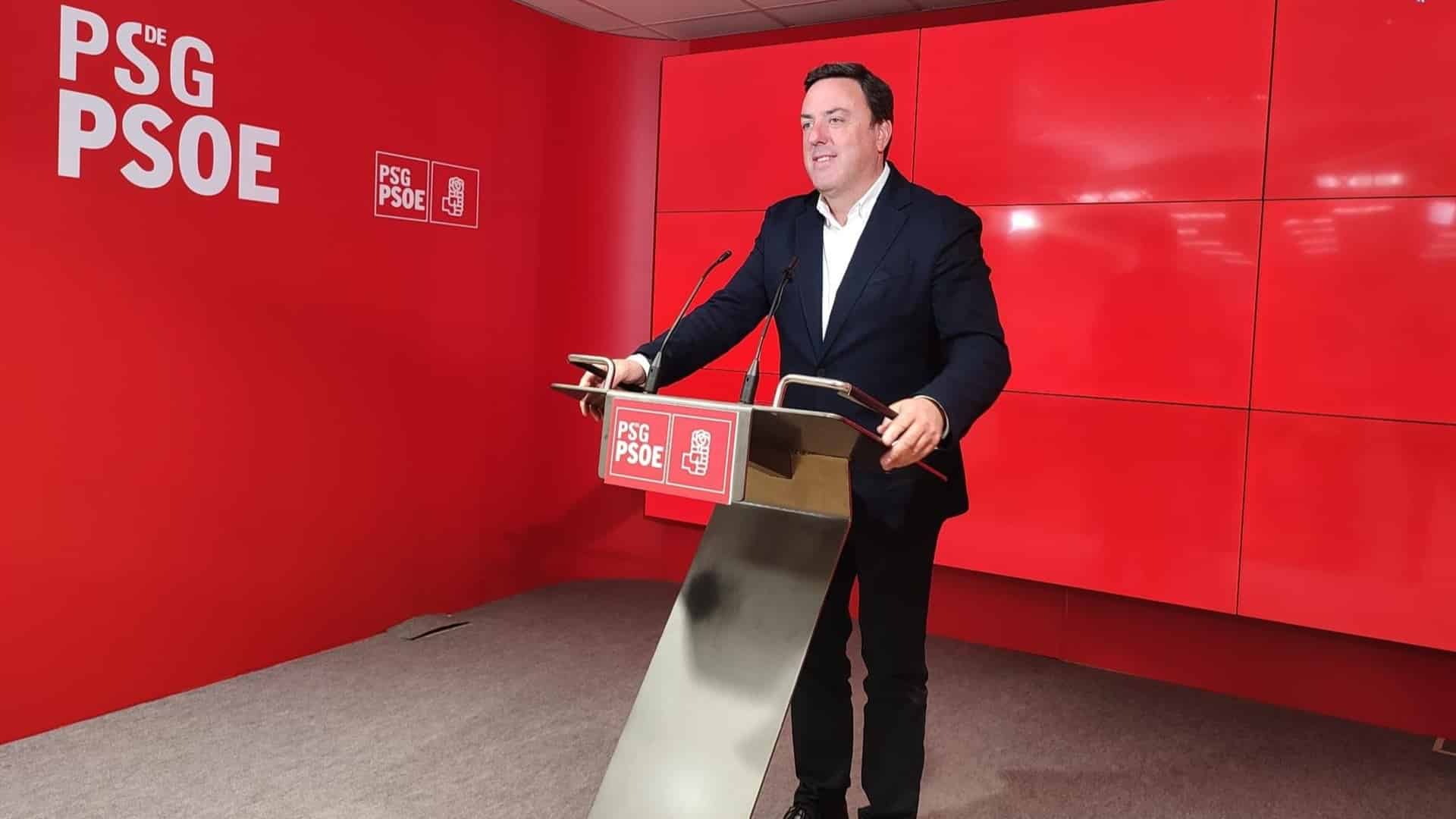 El secretario xeral del PSdeG, Valentín González Formoso, en rueda de prensa