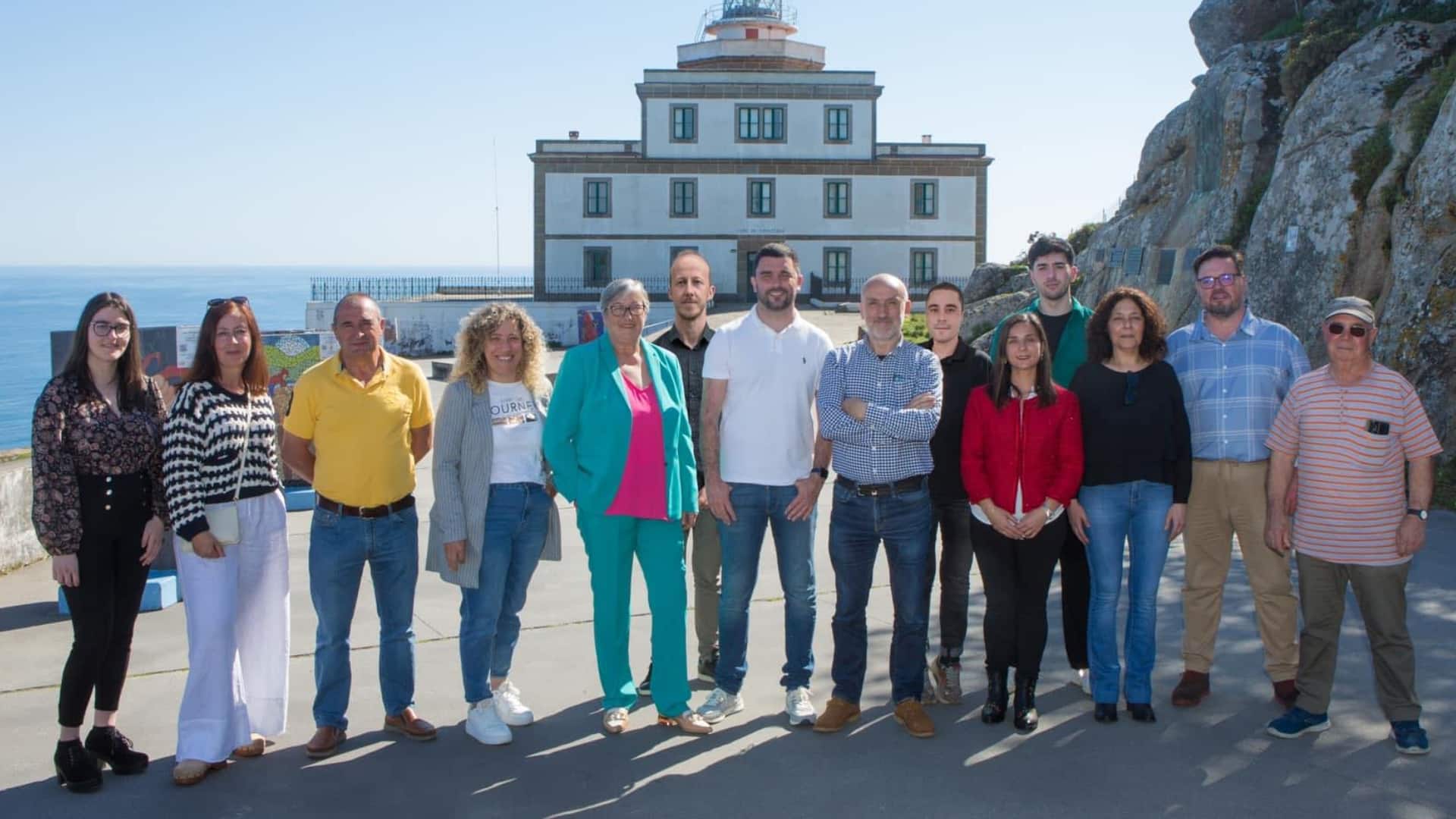 La candidatura del PSOE de Fisterra, encabezada por el alcalde, José Marcote | PSOE DE FISTERRA