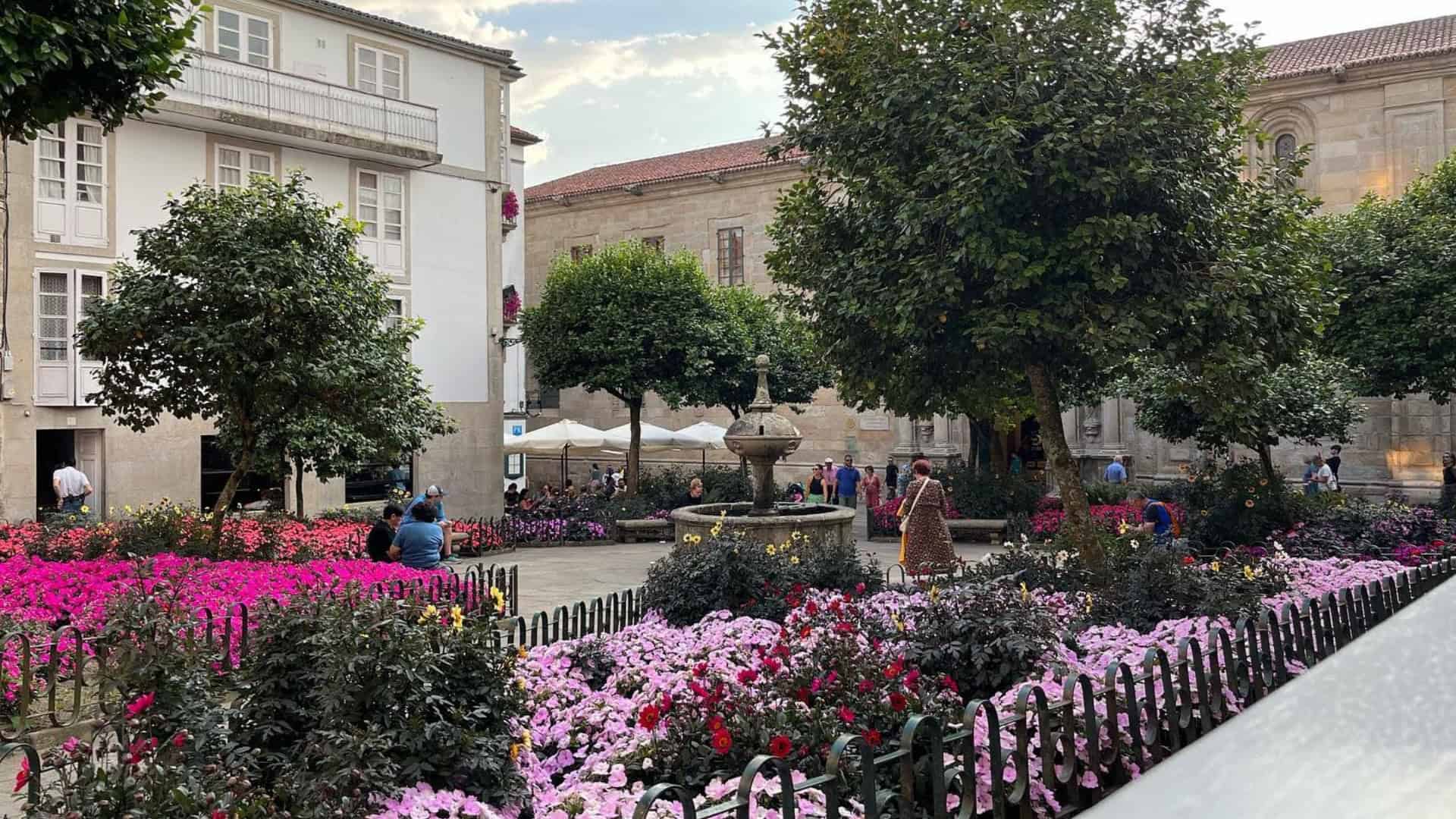 Imagen de archivo de la plaza de Fonseca, en Santiago | TURISMO DE GALICIA