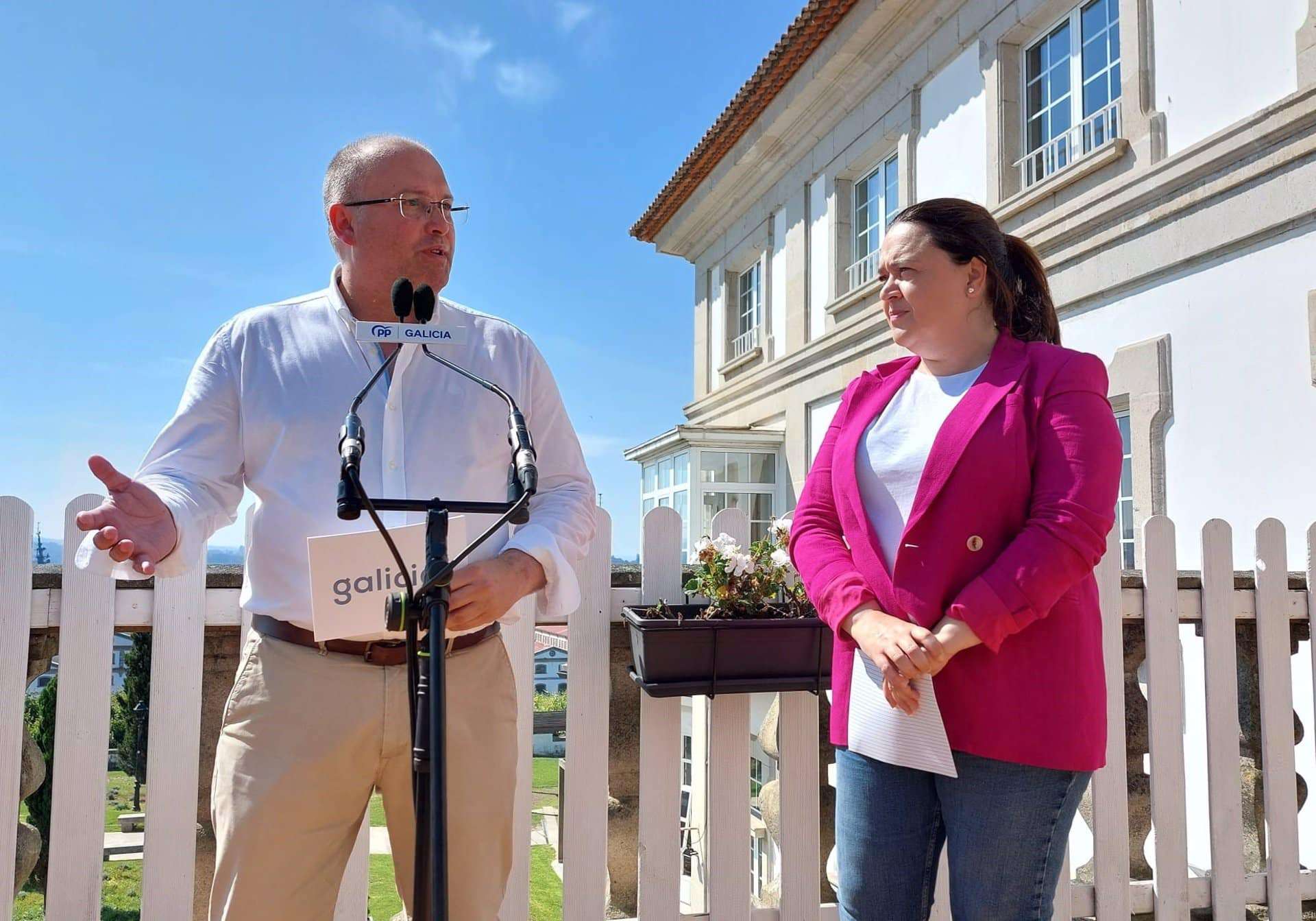 El vicesecretario de Organización del PP, Miguel Tellado, en rueda de prensa en el Parador de Ferrol.