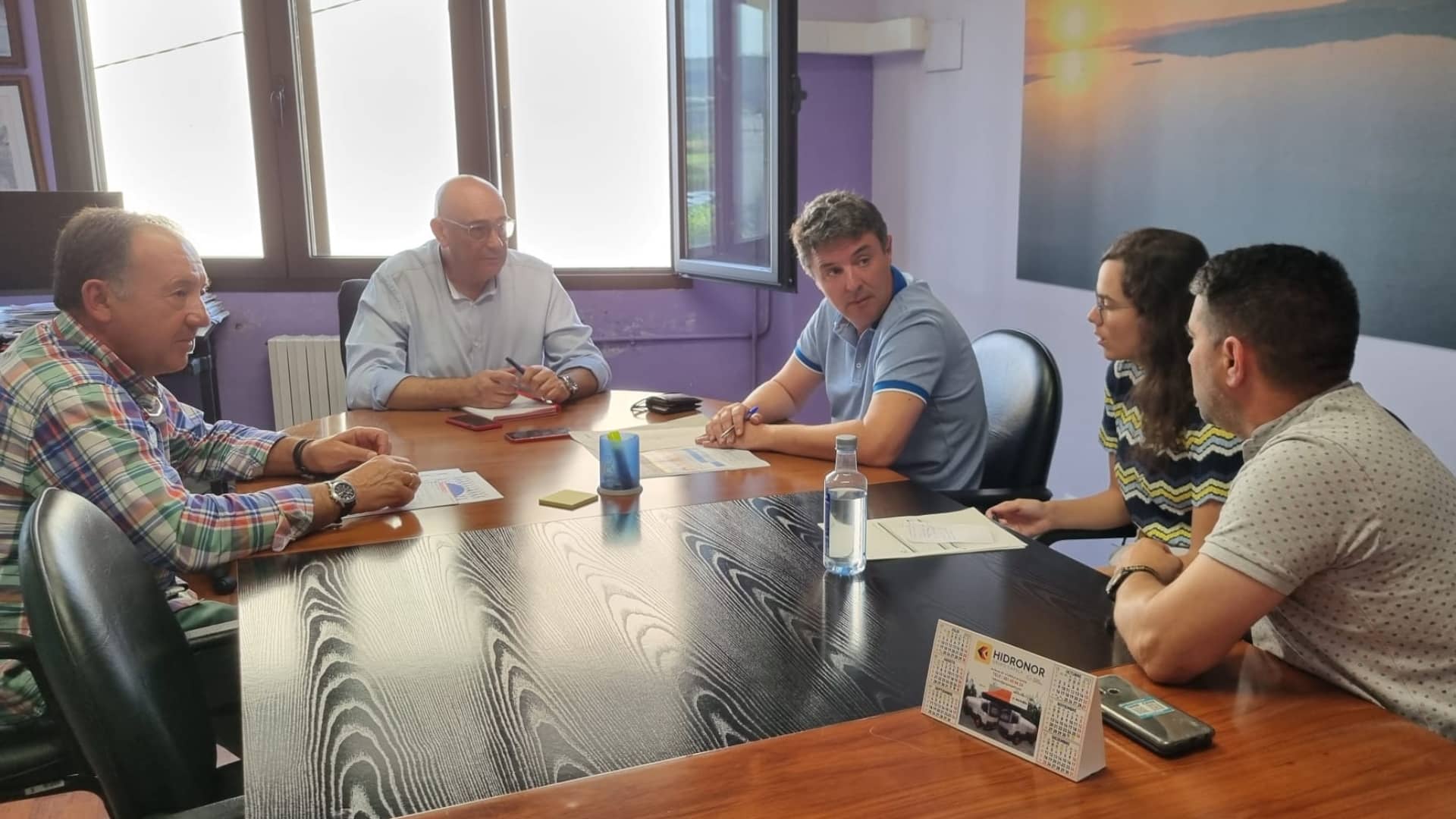 La reunión entre Concello de Valdoviño con FCC, la concesionaria del servicio de recogida de basura | CONCELLO DE VALDOVIÑO