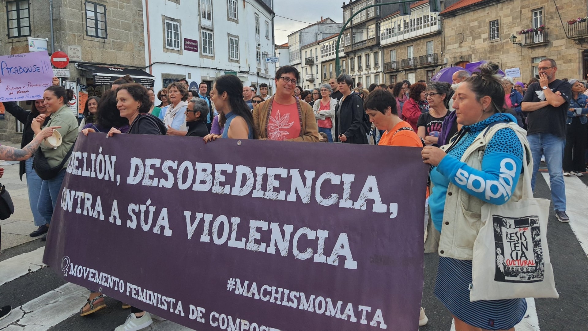 La concentración en la Praza 8 de Marzo, en Santiago de Compostela | CEDIDA