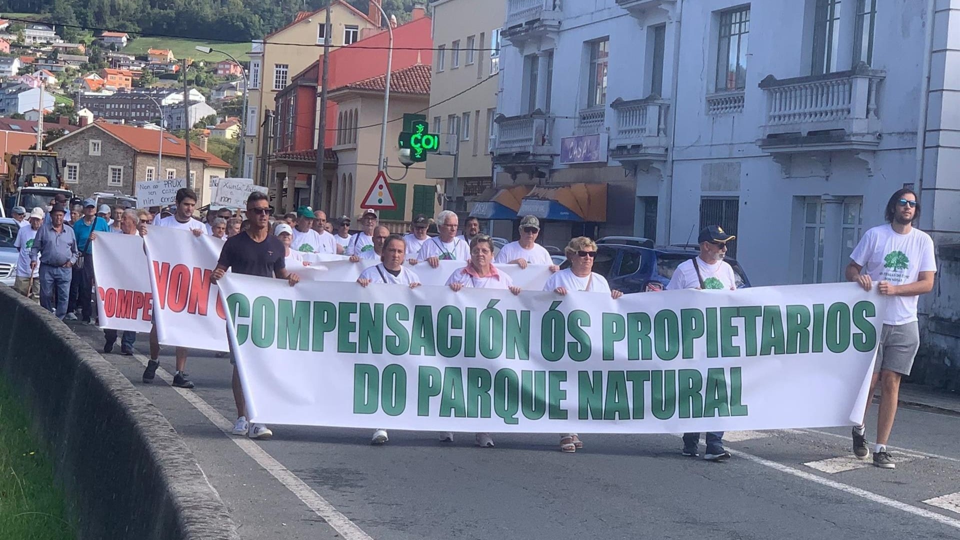 Nueva protesta contra la Xunta de los propietarios de terrenos situados en As Fragas do Eume | CEDIDA