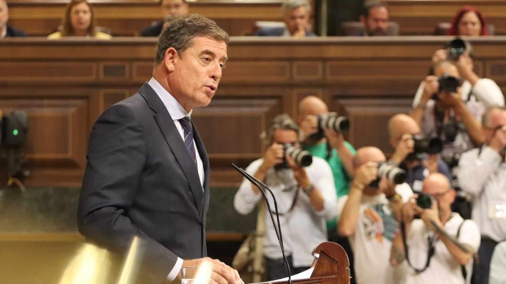 El diputado socialista José Ramón Gómez Besteiro pronunciando el primer discurso en gallego en el Congreso | CONGRESO DE LOS DIPUTADOS