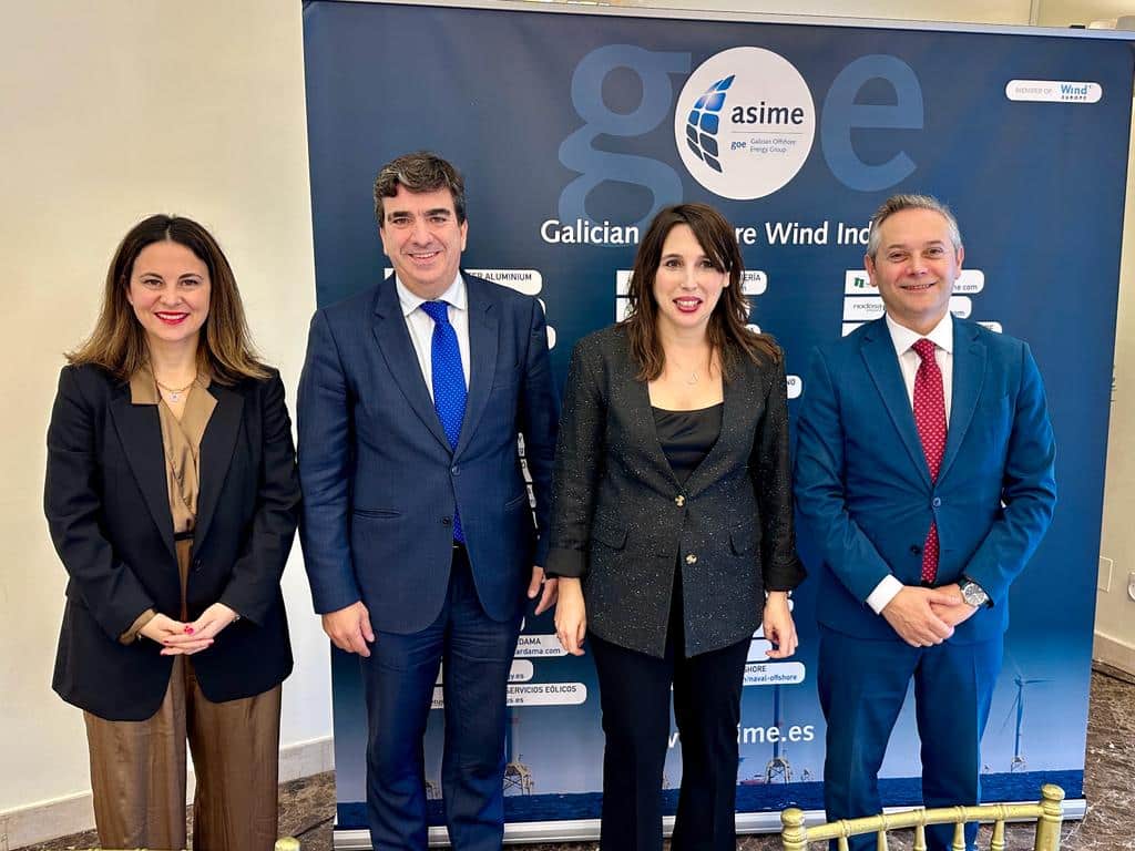•	El evento ha contado con ponencias de empresas líderes en eólica marina, como Navantia Seanergies, Grupo Amper, Repsol y Red Eléctrica España, y fue clausurado por la Conselleira de Economía, Industria e Innovación, por el Presidente de la Autoridad Portuaria de Coruña y por la Vicepresidenta de Asime.