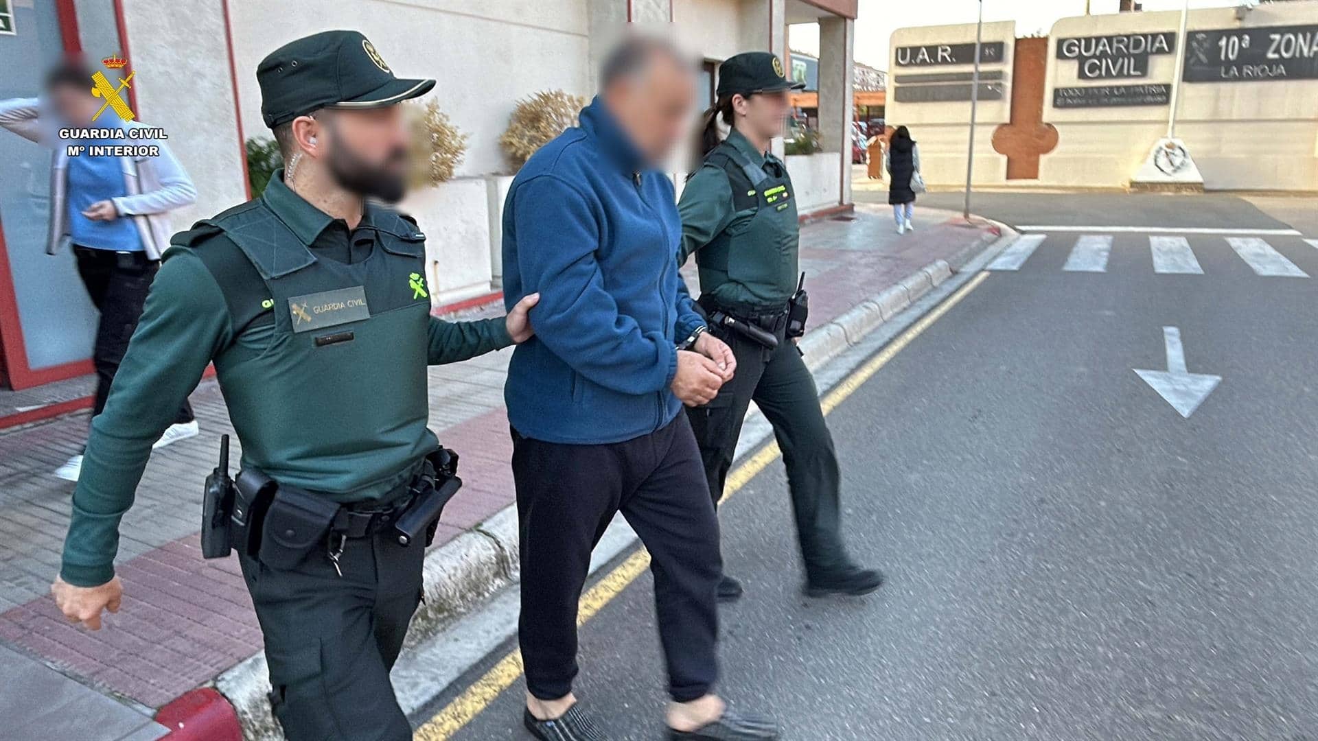 La detención del hombre acusado de agredir sexualmente y retener ilegaLmente a una peregrina en Nájera, en La Rioja | GUARDIA CIVIL