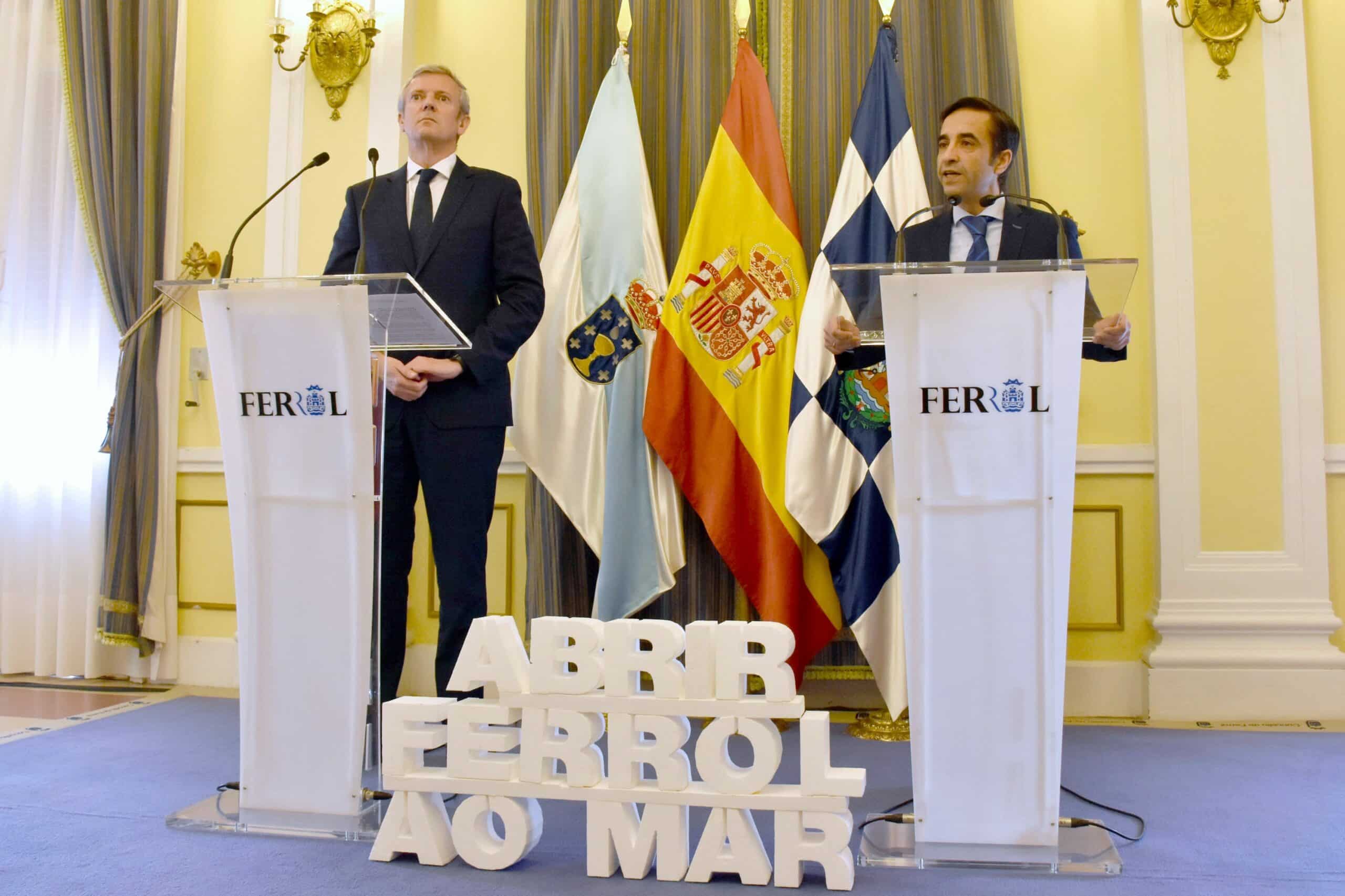 Alfonso Rueda y José Manuel Rey, tras la firma del convenio