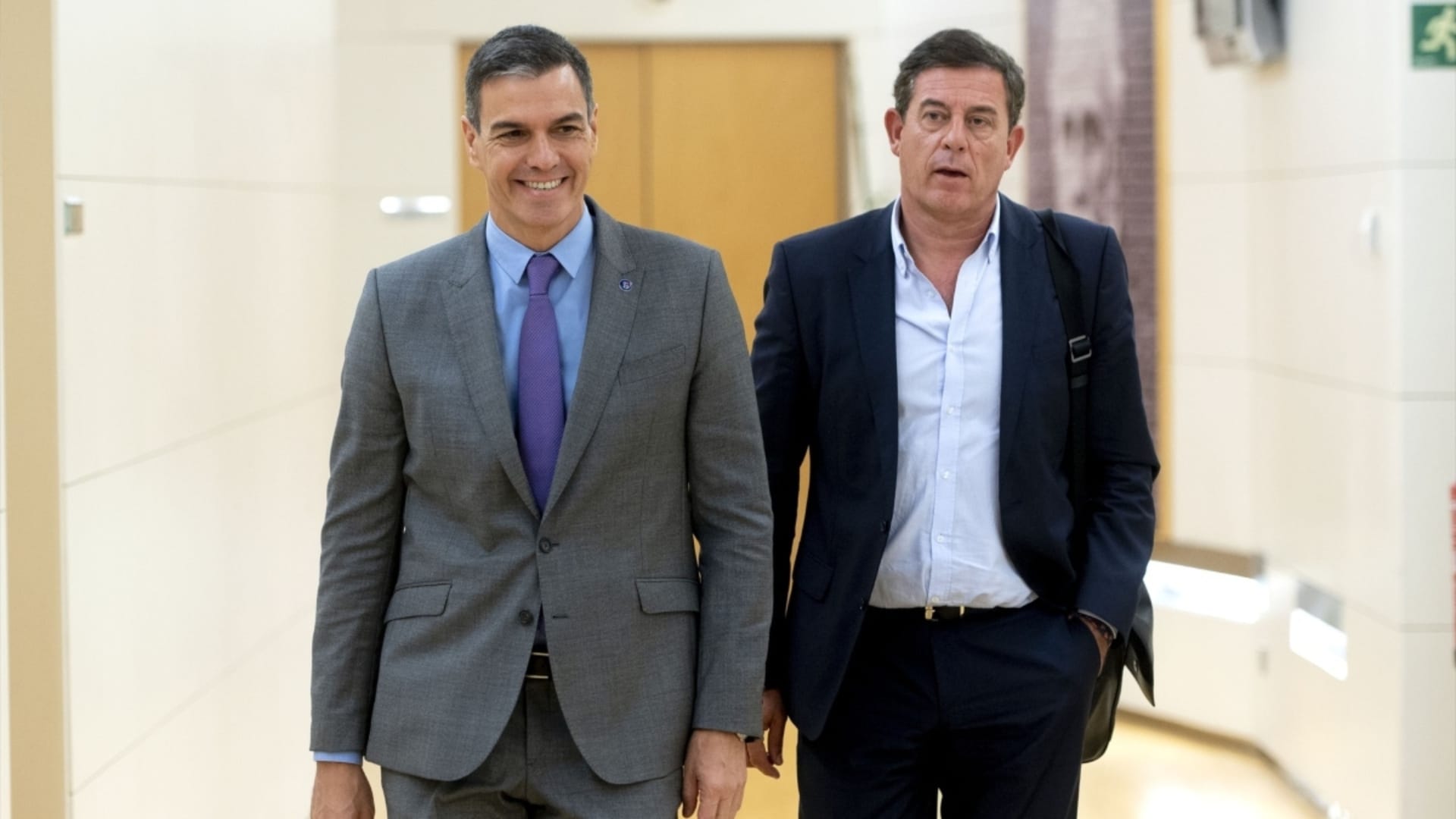 El candidato del PSOE a la presidencia de la Xunta, José Ramón Gómez Besteiro, junto al presidente del Gobierno, Pedro Sánchez | EP
