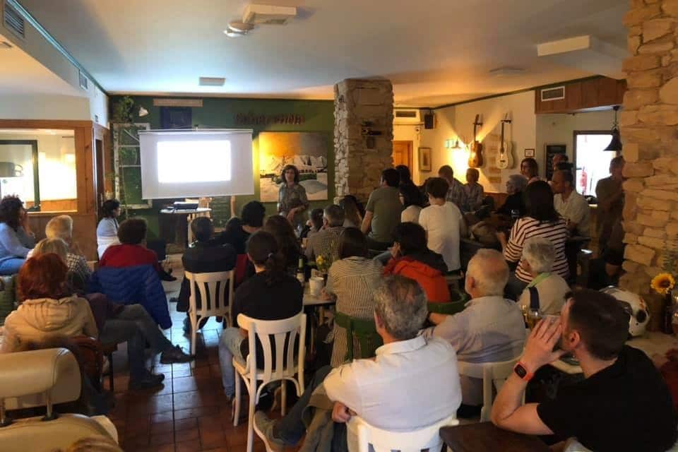 Charla divulgativa Pint of Science | PINT OF SCIENCE ES