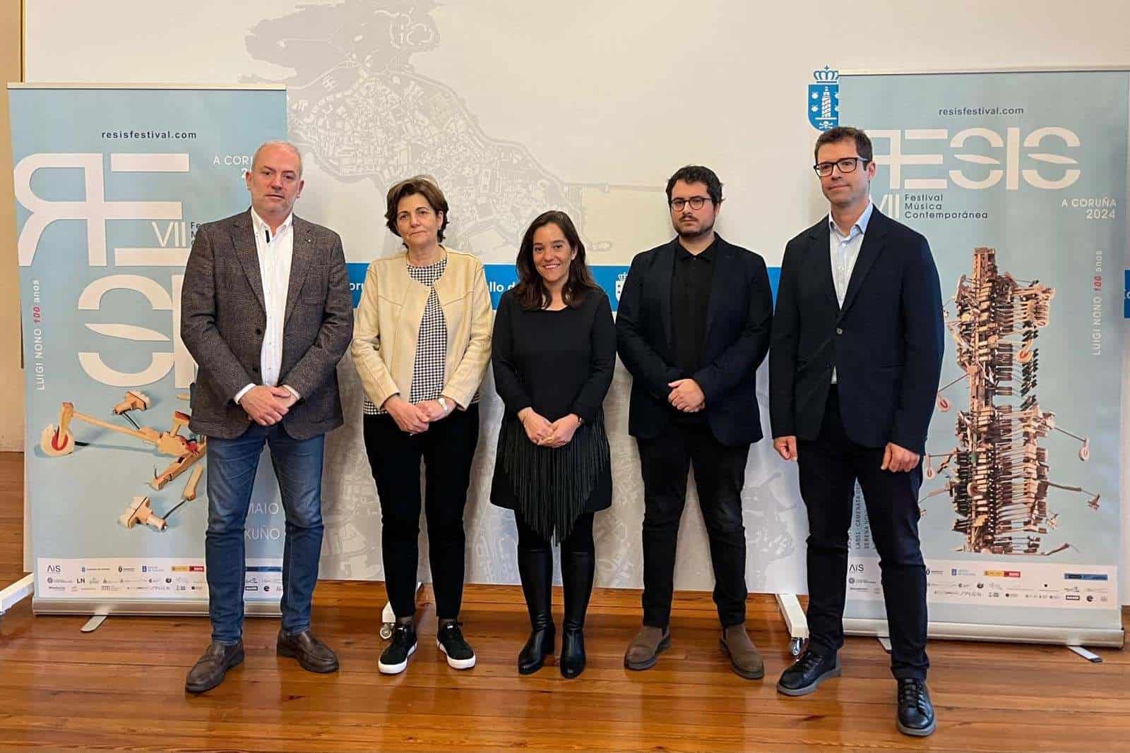 Gonzalo Castro,  Rosario Fernández-Albarat Ruiz, Inés Rey, Hugo Gómez Chao, director do Festival RESIS 2024; y Andrés Lacasa, gerente de Orquesta Sinfónica de Galicia | RESIS