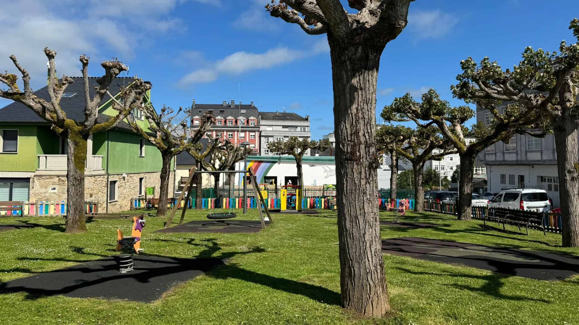 El parque infantil de la Rúa da Emigración, en Vilalba | CONCELLO DE VILALBA