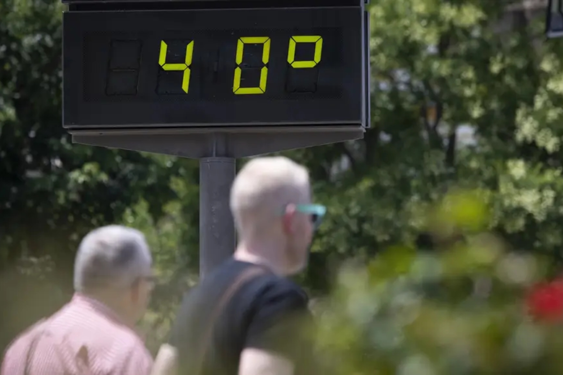 Un termómetro marcando 40 grados en una imagen de archivo | EP