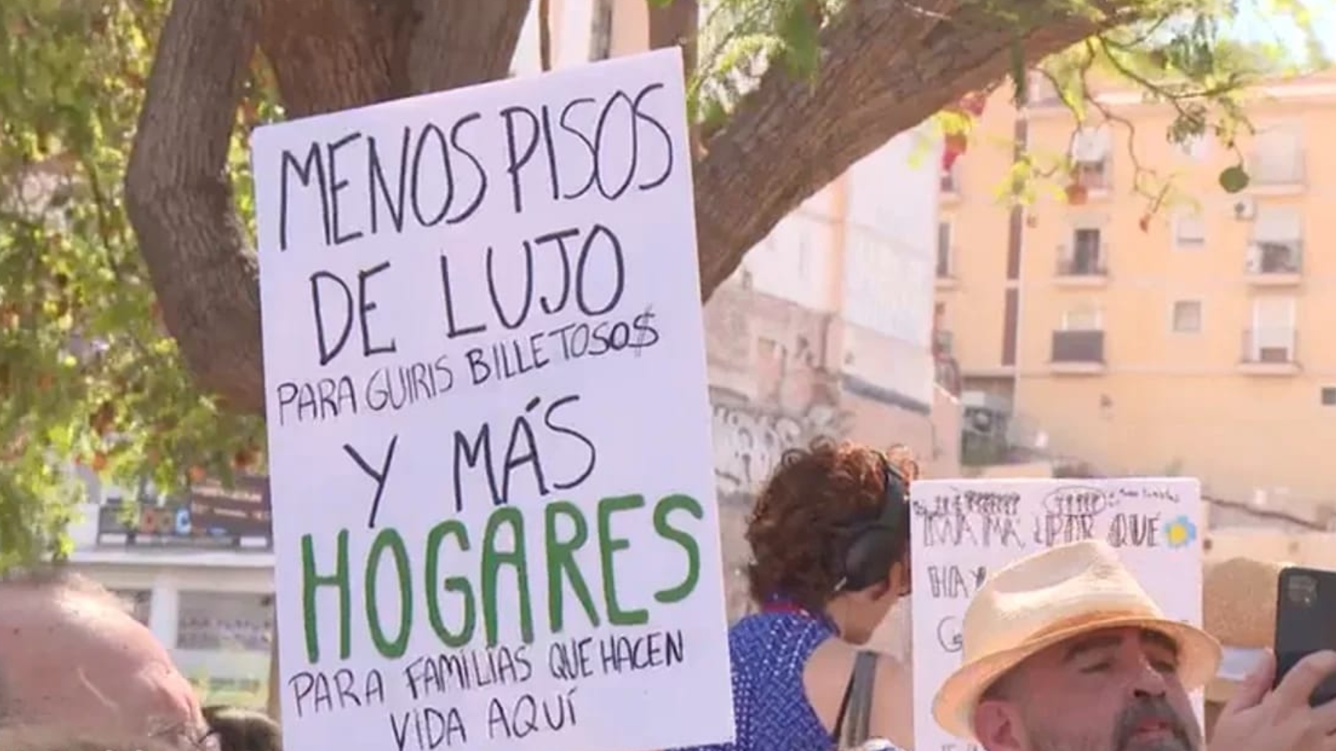 Imagen de archivo de una manifestación contra las viviendas de uso turístico.