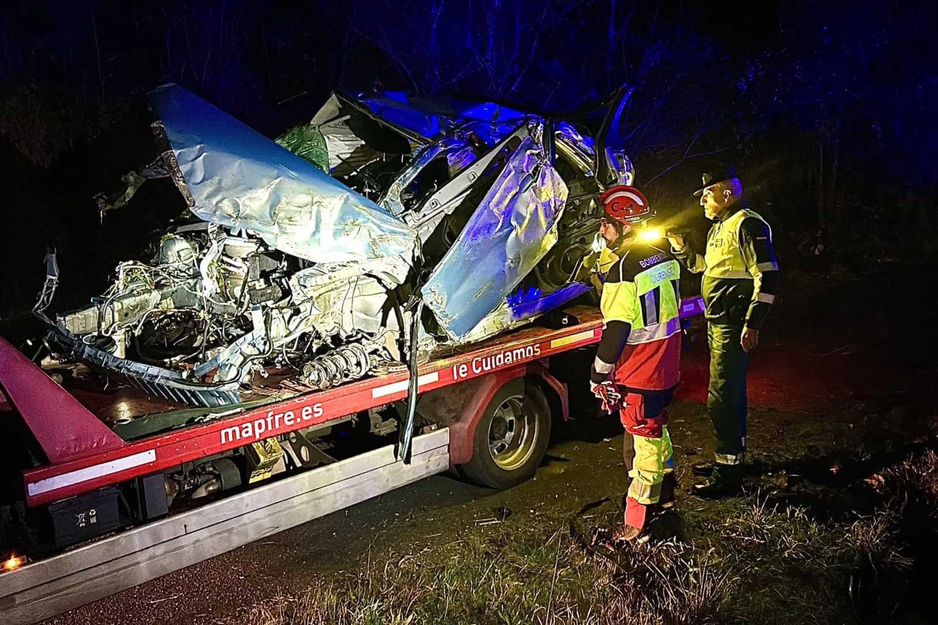 El estado del vehículo tras el accidente mortal | GUARDIA CIVIL