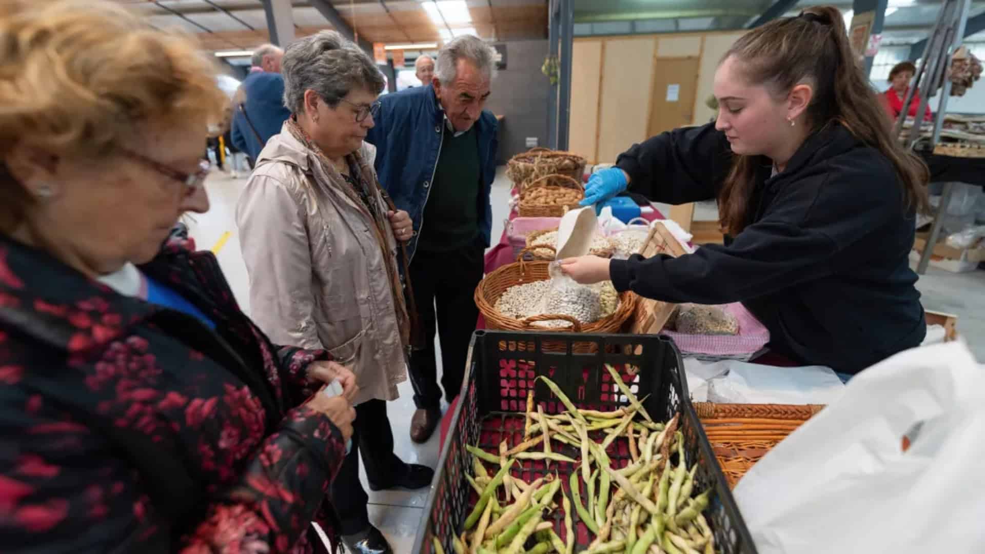 Una edición anterior de la Feira da Faba de Moeche | CONCELLO DE MOECHE