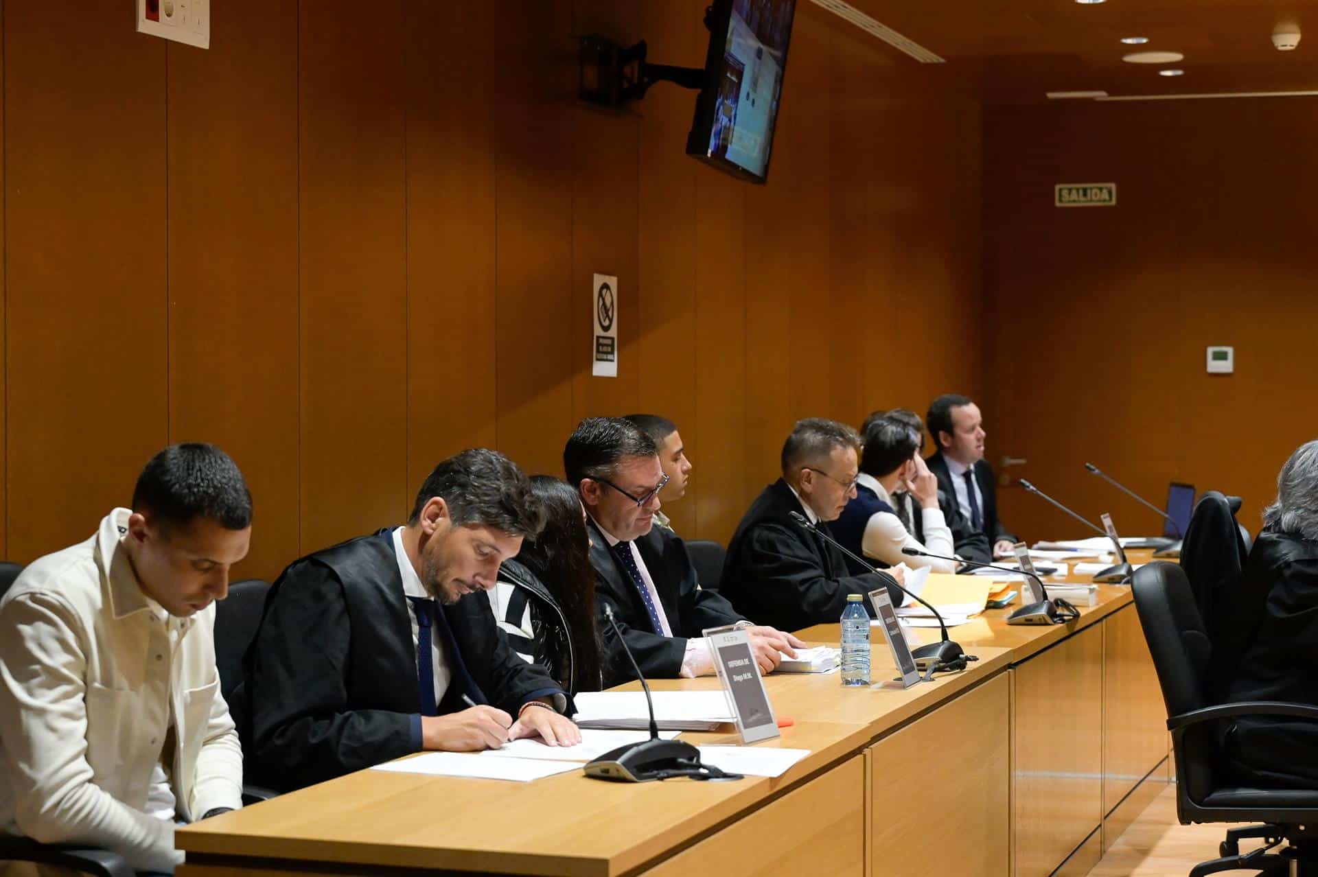 Los acusados durante el juicio por el asesinato de Samuel Luiz en la Audiencia Provincial da Coruña | EUROPA PRESS