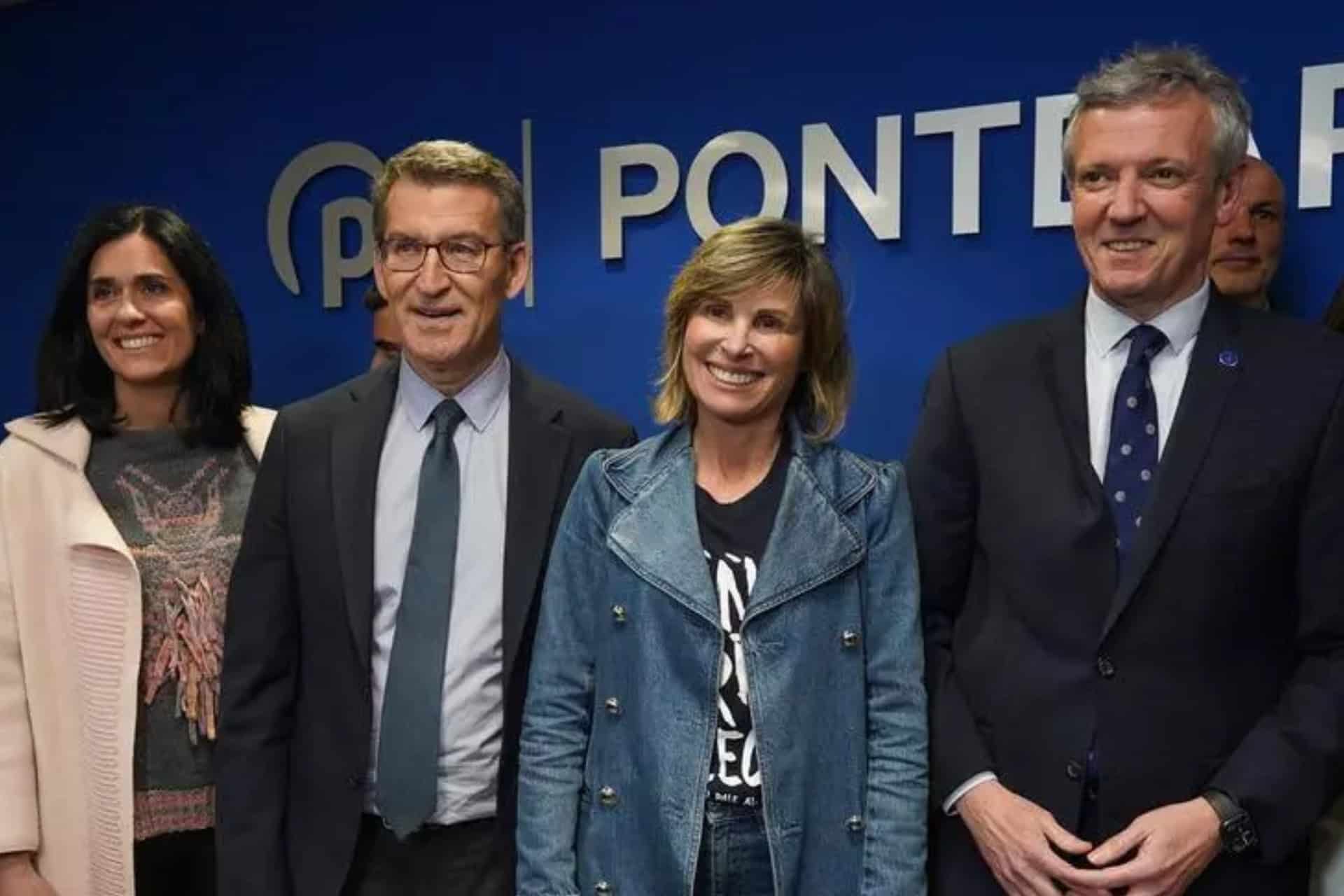 La secretaria general del PPdeG, Paula Prado; el presidente del PP, Alberto Núñez Feijóo; la alcaldesa de Ponteareas, Nava Castro, y el presidente de la Xunta de Galicia, Alfonso Rueda | PPDEG