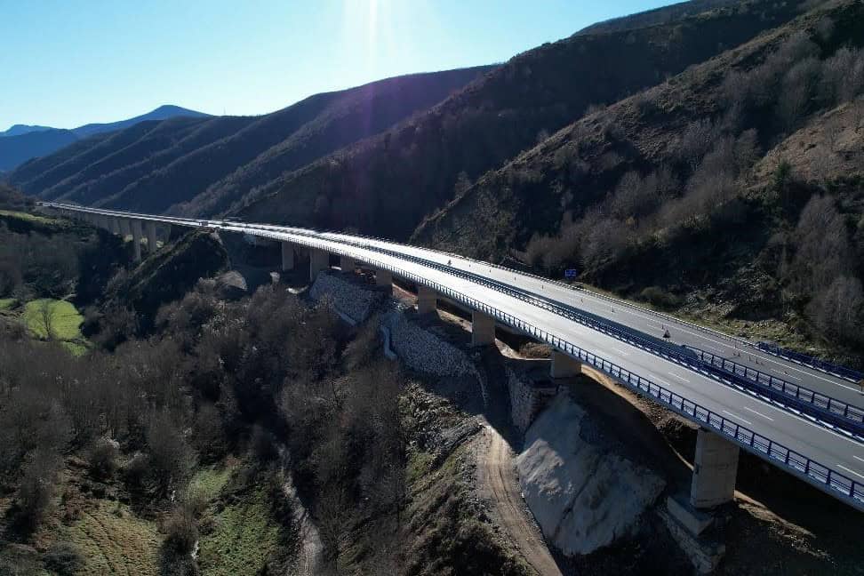 Tras dos años y medio, los viaductos de O Castro, se han inaugurado este lunes  | MINISTERIO DE TRANSPORTES