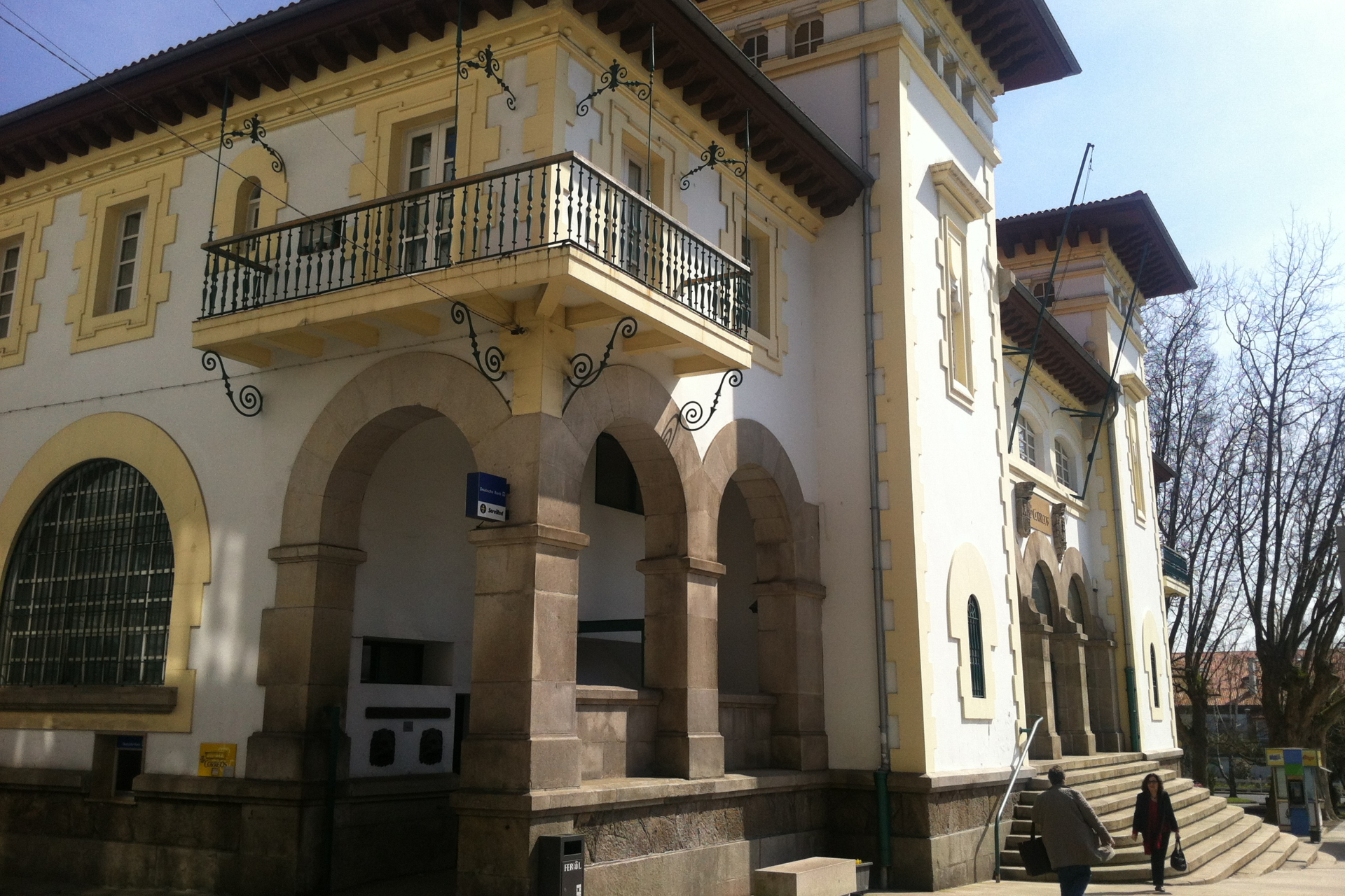 Imagen de archivo de la oficina de Correos de la Plaza de Galicia, en Ferrol | TURISMO DE FERROL