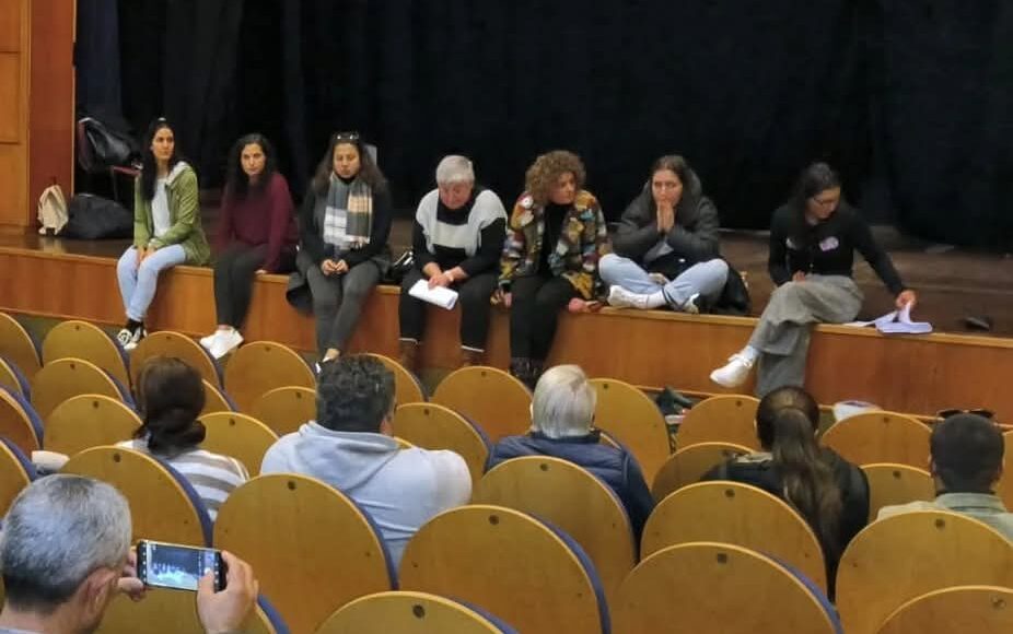 Reunión de carácter urxente convocada pola ANPA Picapeixe e as representantes das familias do Consello Escolar do CEIP Nicolás del Río de Cedeira.