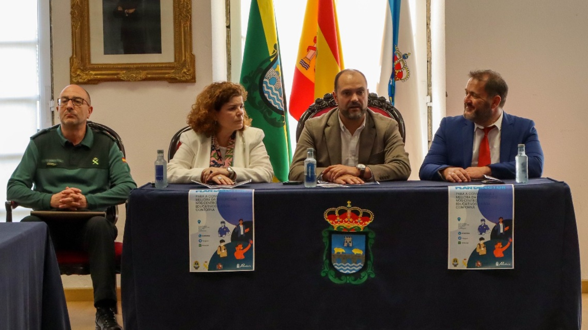 Pontedeume Bernardo Fernández María Rivas Xosé Lois García Carballido Subdelegación Gobierno