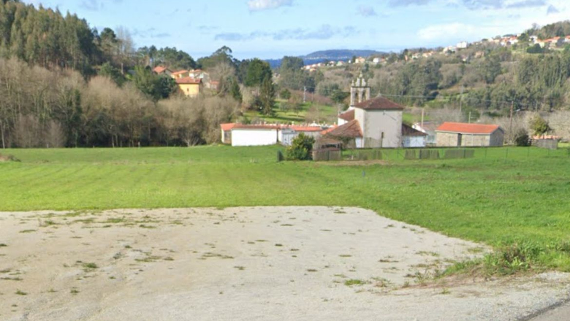 Pontedeume aparcamiento Ombre