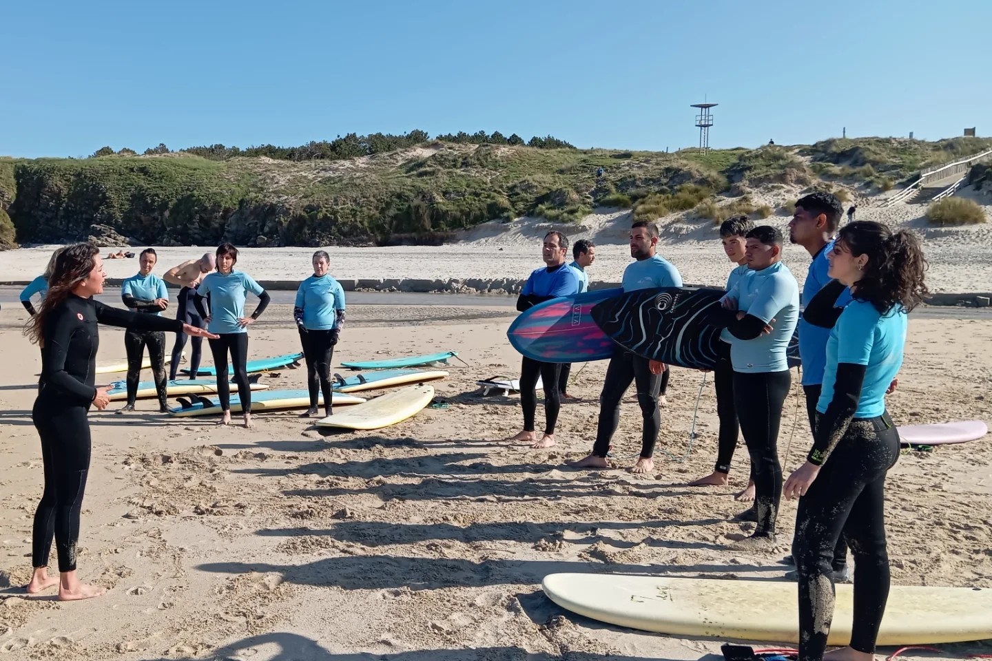 Clase de surf de Ferrol Surf Club | @ferrolsurfschool