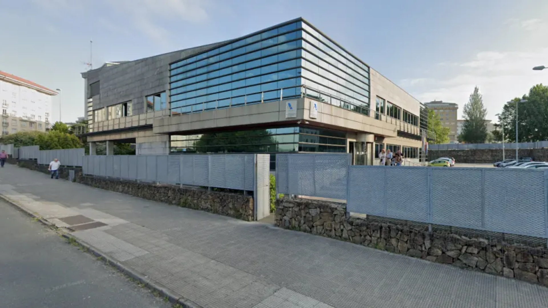 Imagen de archivo de la sede de la Agencia Tributaria en Ferrol | GM