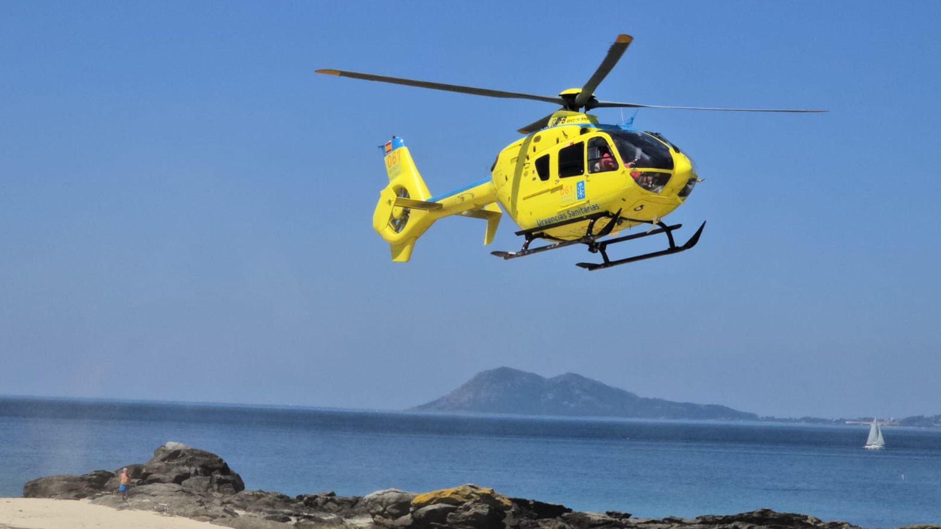 Helicóptero medicalizado con base en Santiago de Compostela | HelicoSantiago