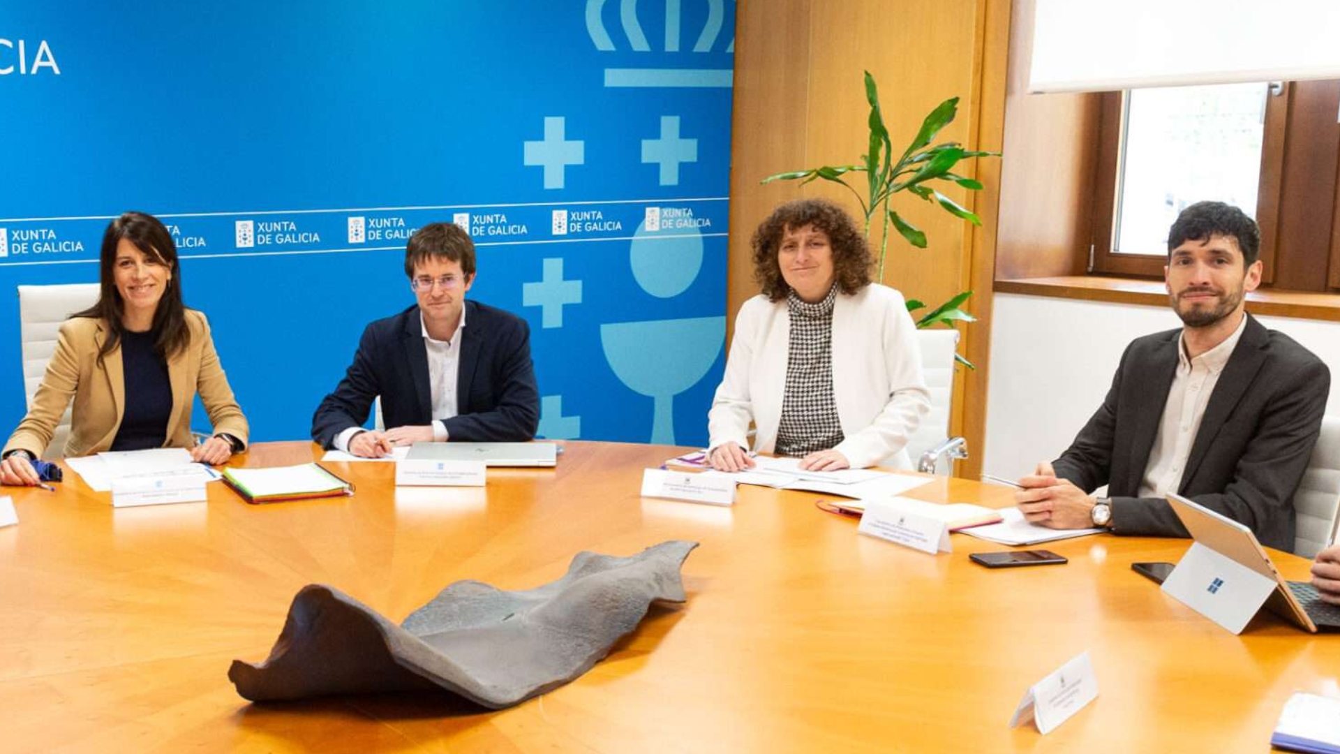 María Martínez Allegue Goretti Sanmartín Iago Lestegás