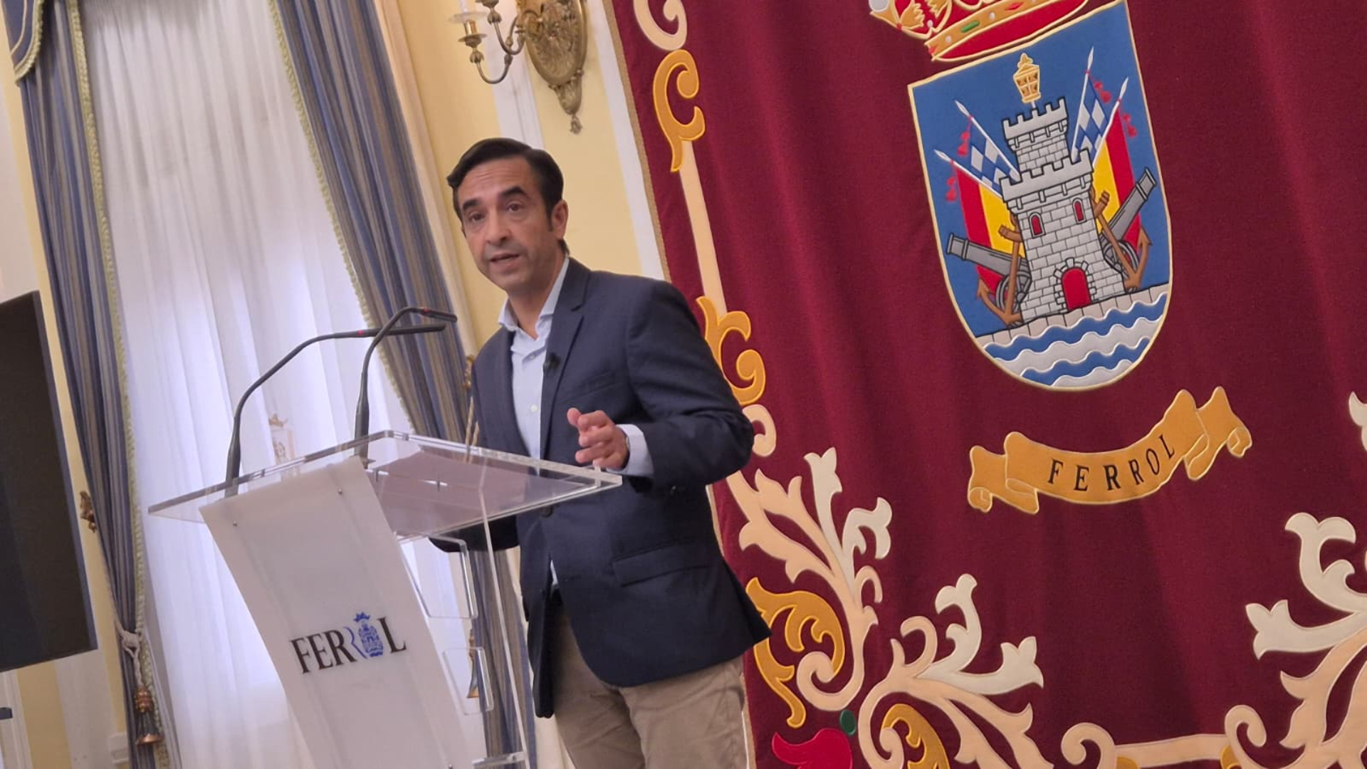 Rey Varela, alcalde de Ferrol