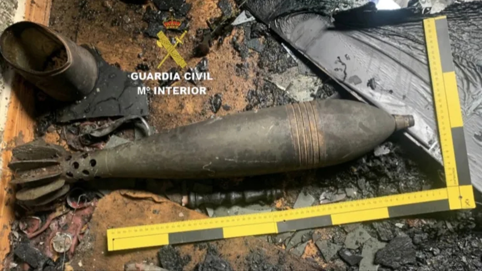 Bomba Guerra Civil Cambados