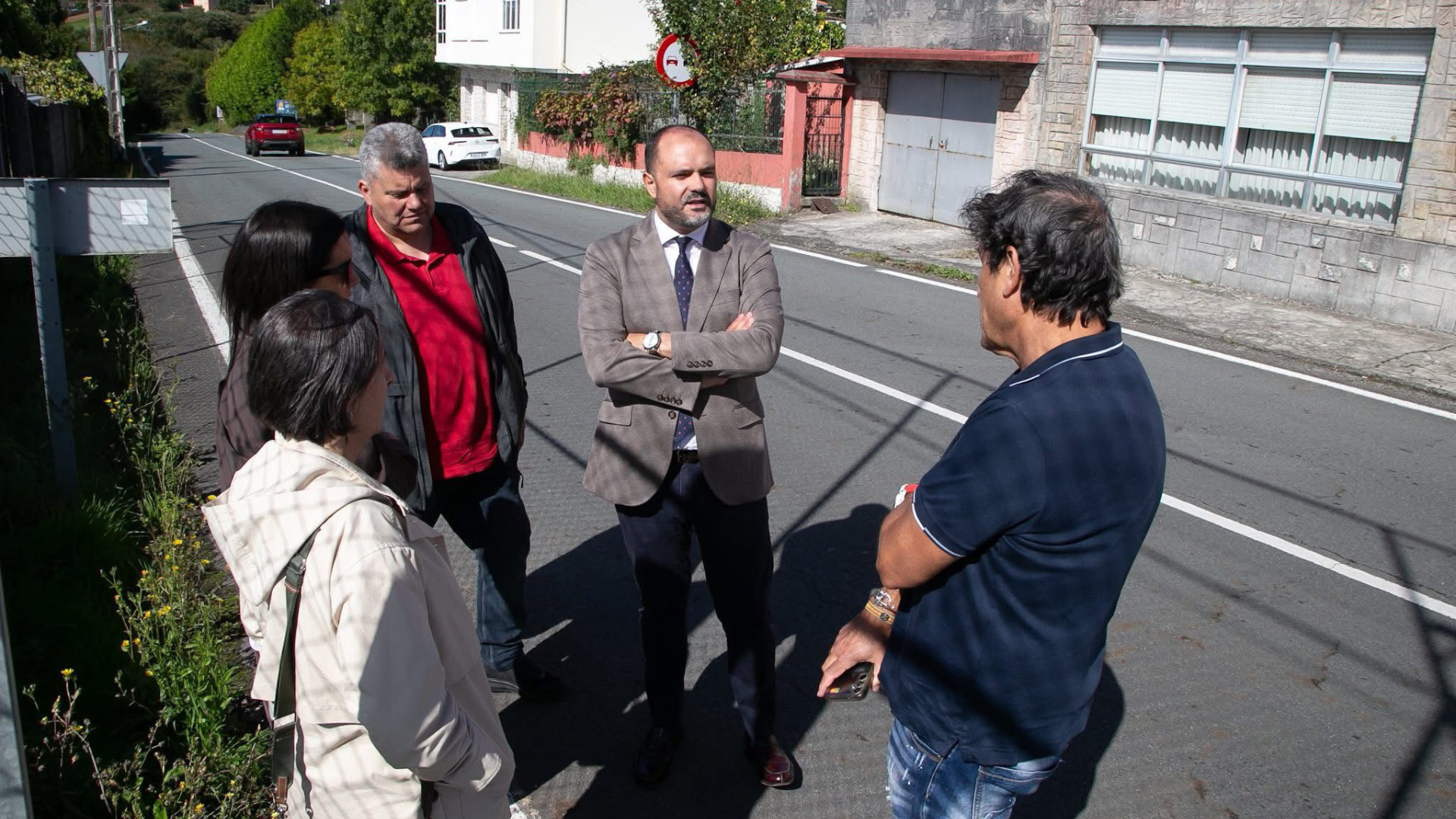 La Deputación aprueba un proyecto para construir aceras entre Campolongo y Perbes, en Pontedeume