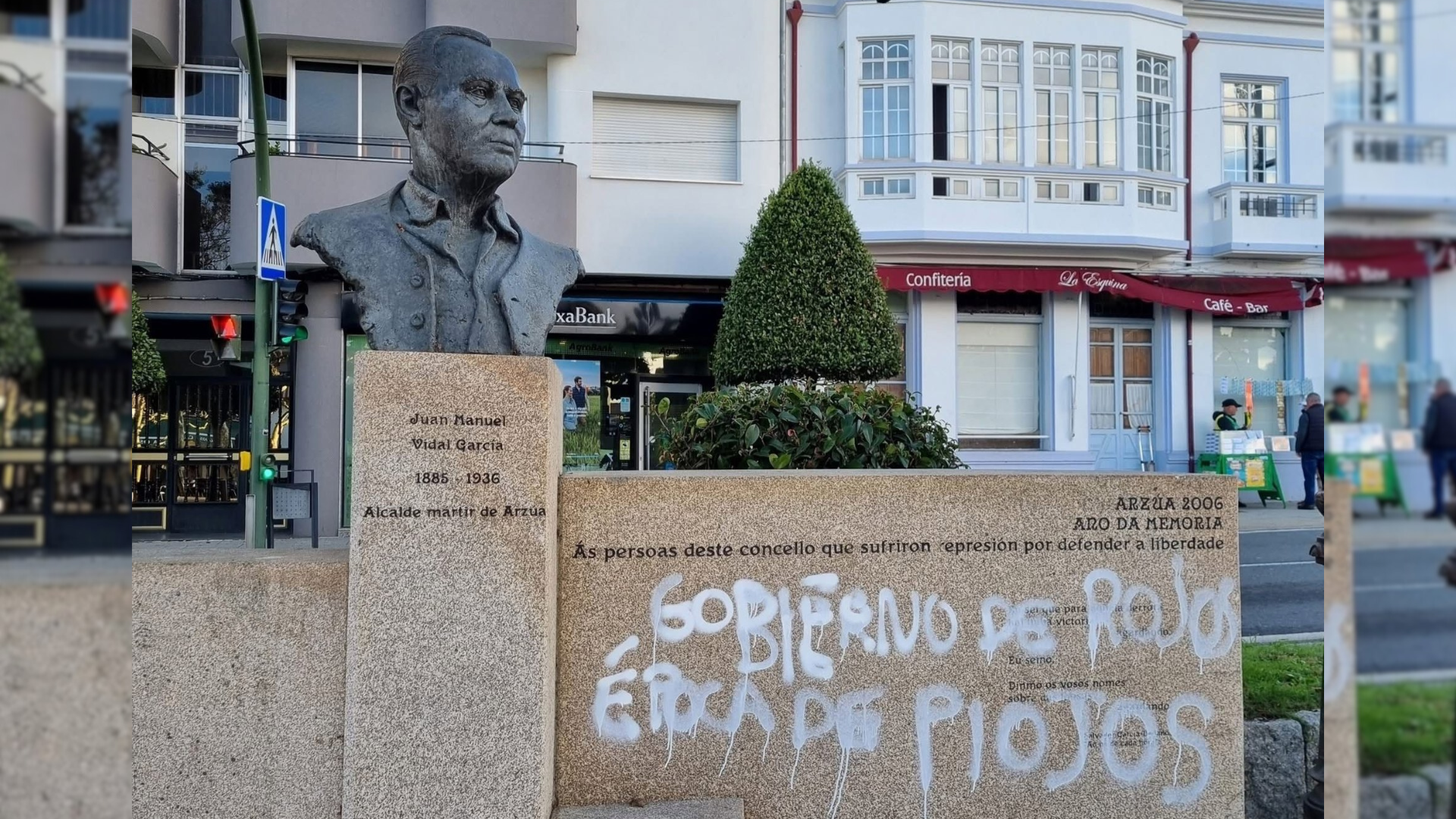 Escultura de Juan Vidal, vandalizada en Arzúa Escultura de Juan Vidal, vandalizada en Arzúa