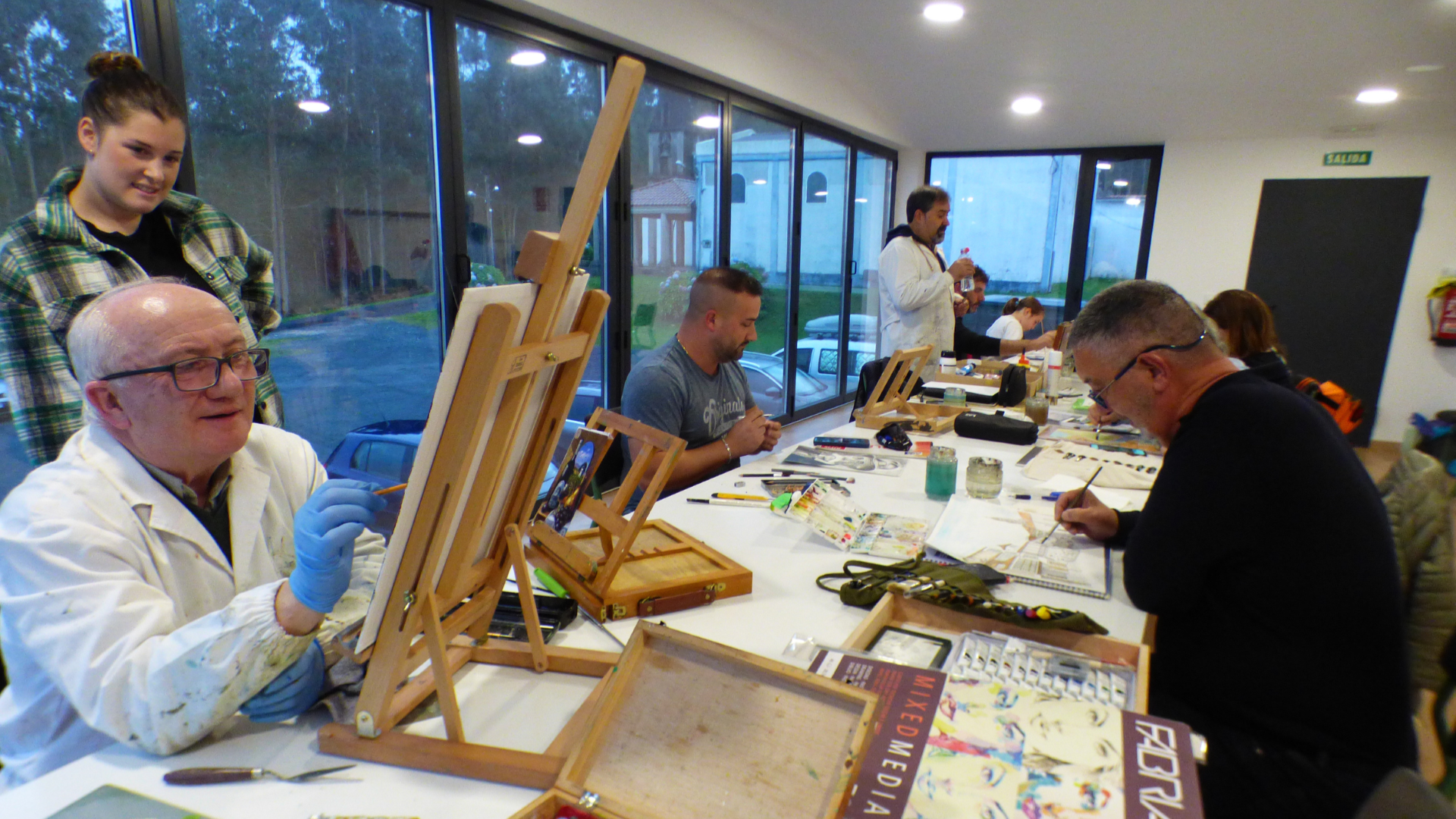 Las artes plásticas no entienden de edades en Loira