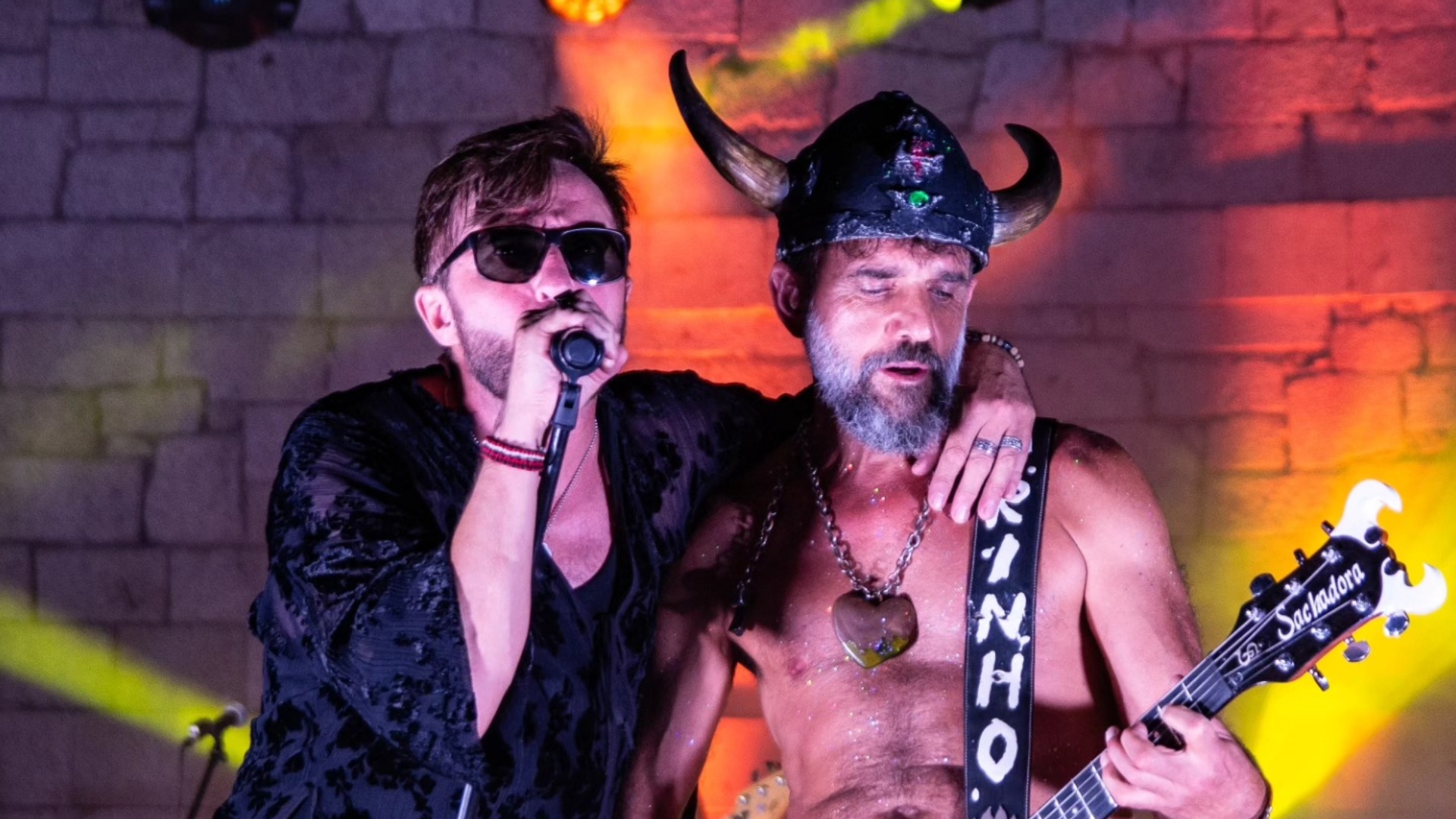 Javi Maneiro Tonhito de Poi Heredeiros da Crus