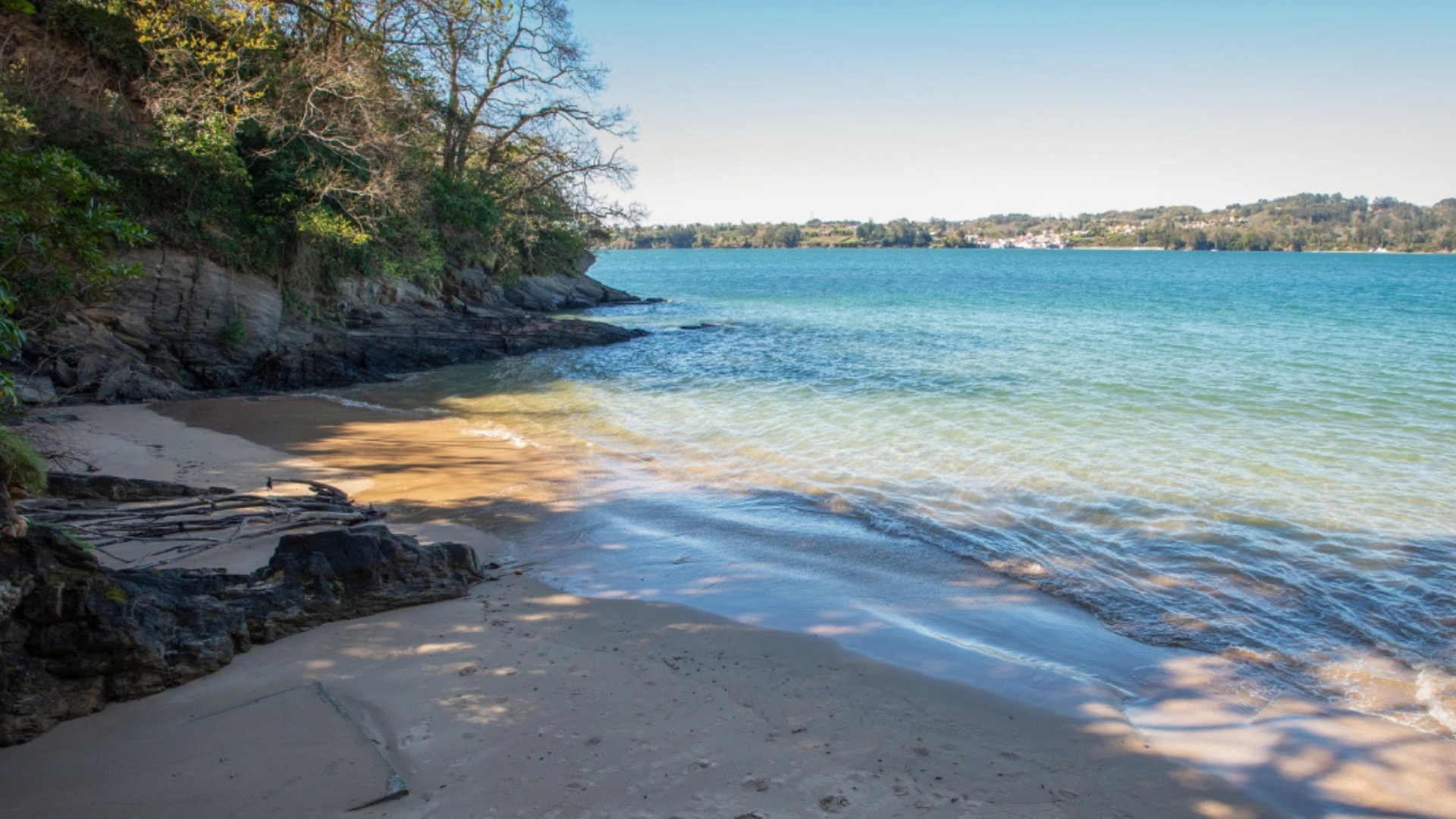 Playa de Centroña, en Pontedeume